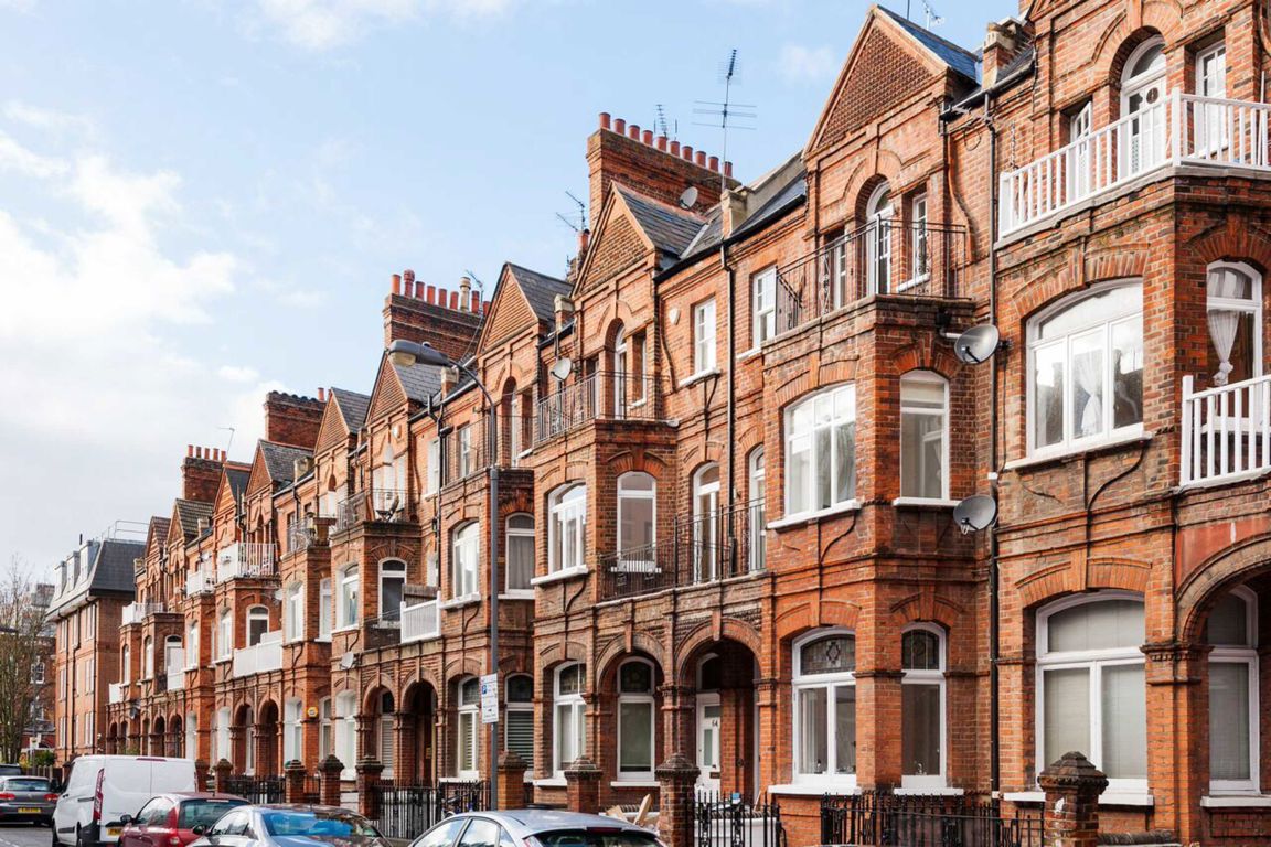 2 bedroom new flat for sale