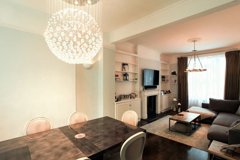 5 bedroom equestrian property for sale