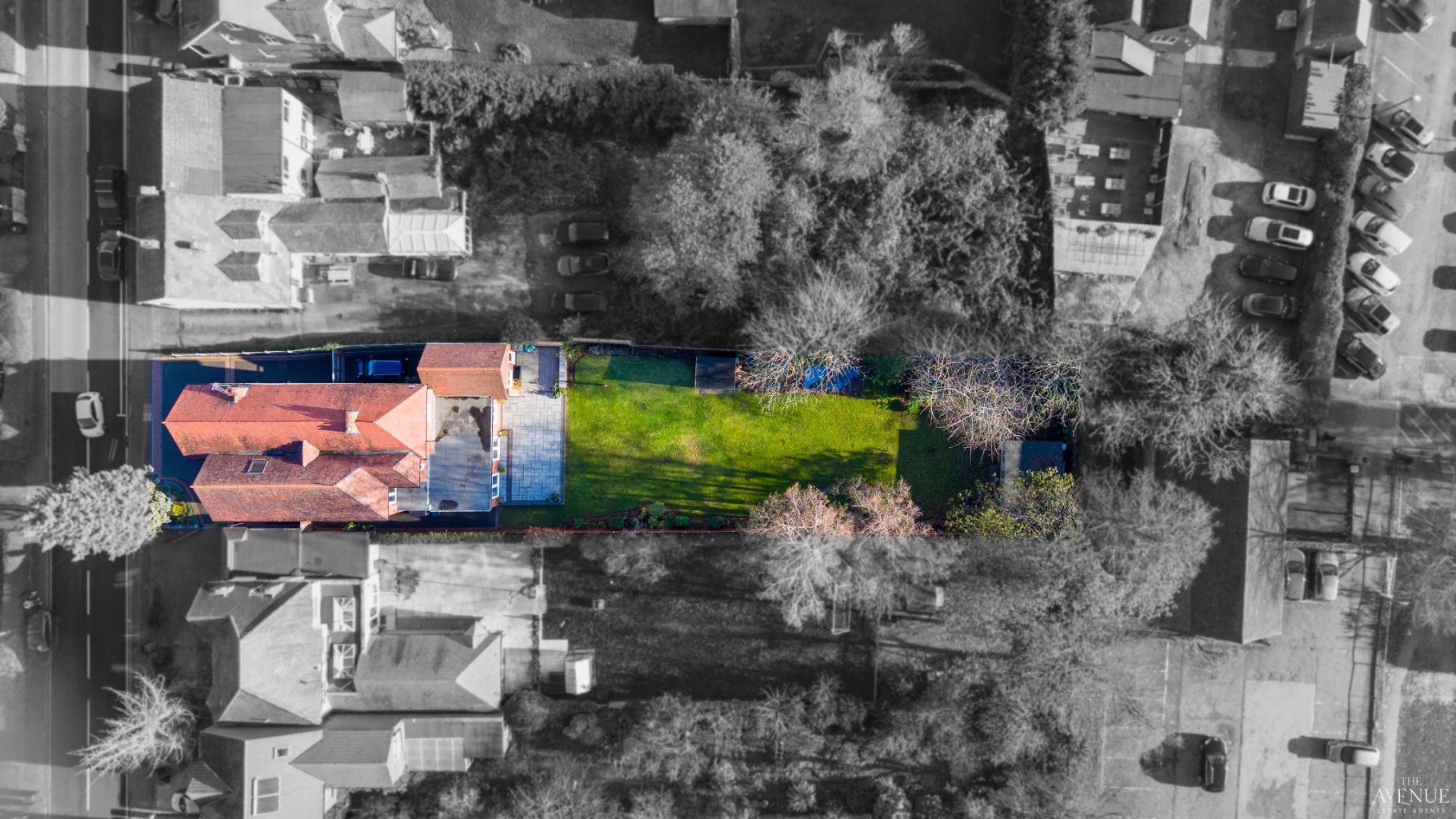 5 bedroom detached house for sale 0