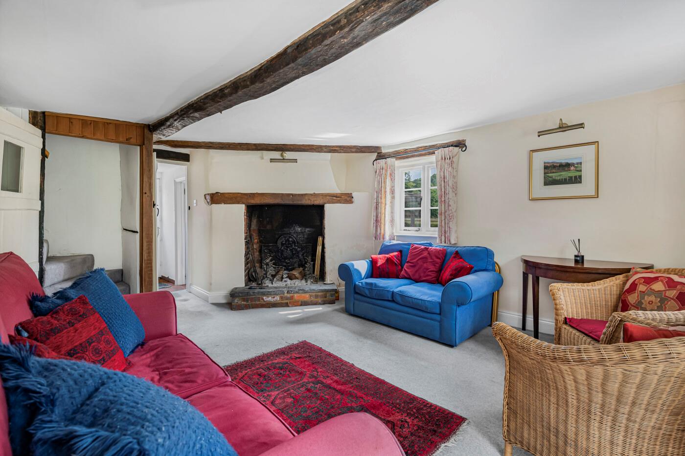 2 bedroom detached house for sale 0