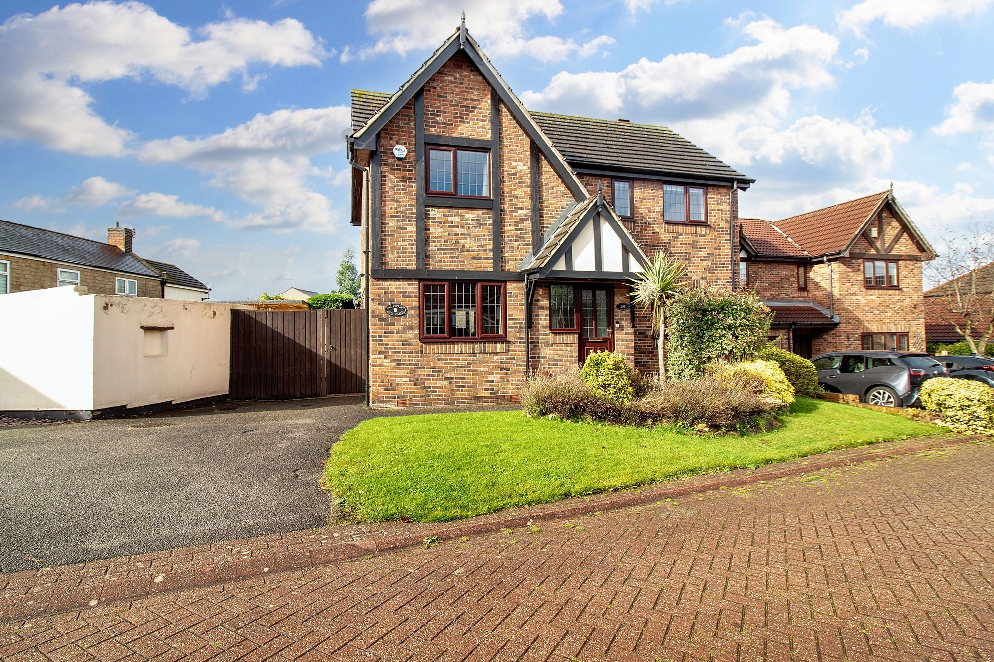 4-bed detached on 1 Oates Orchard, Sheffield, £425,000