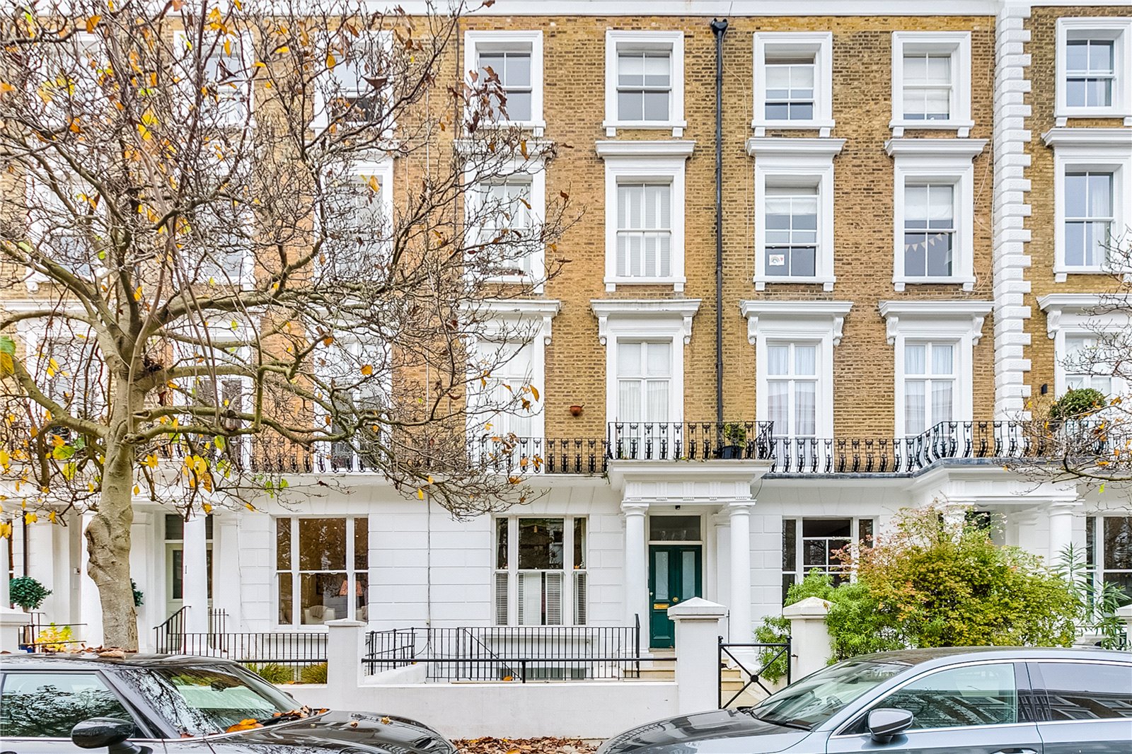 6 bedroom end terrace house for sale in London