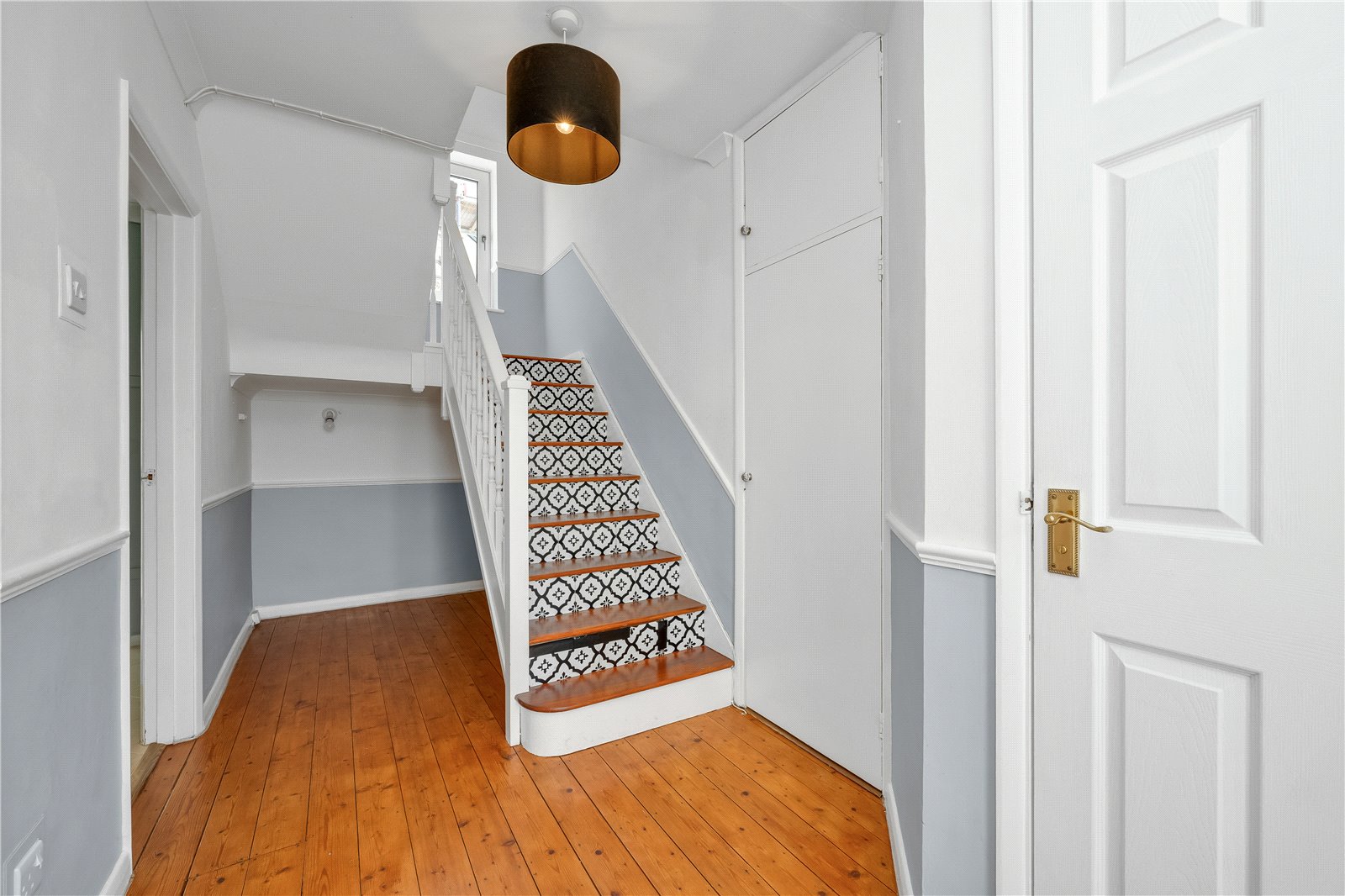 3 bedroom detached house for sale 0