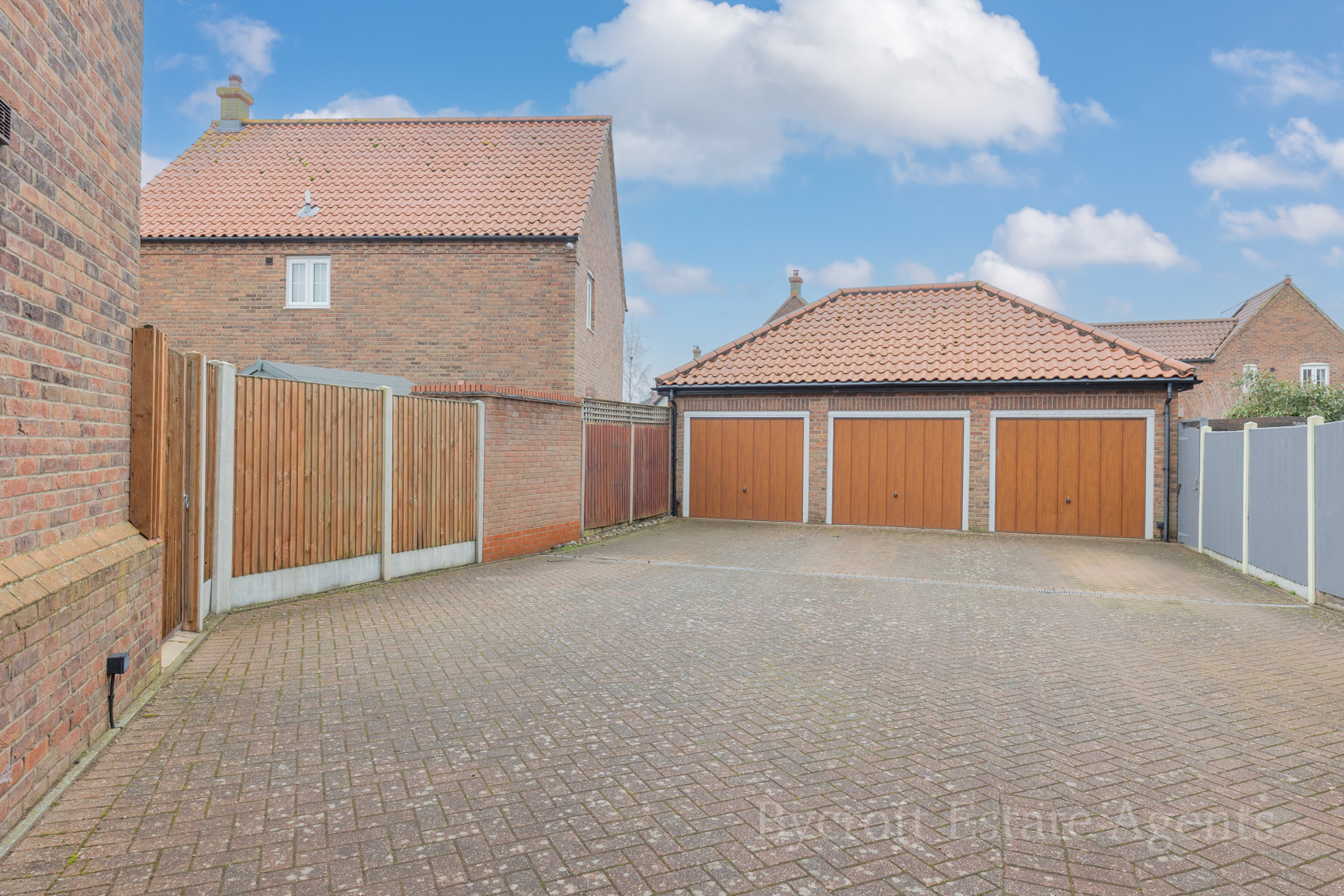 39, Stable Field Way, Great Yarmouth photo 3