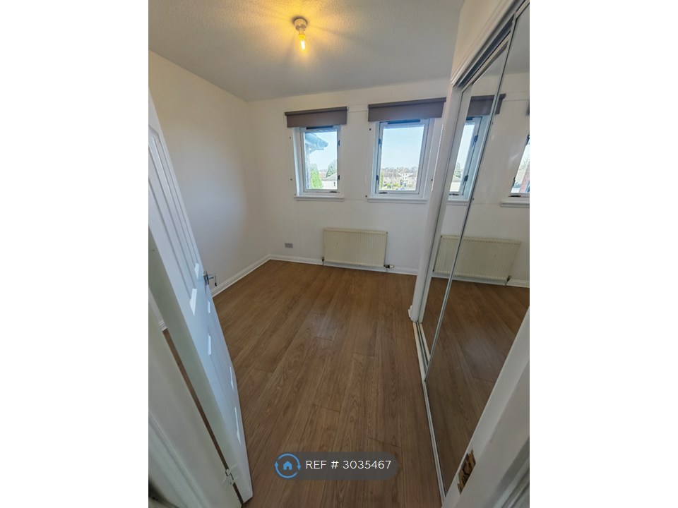 Sutcliffe Road, Glasgow photo 5