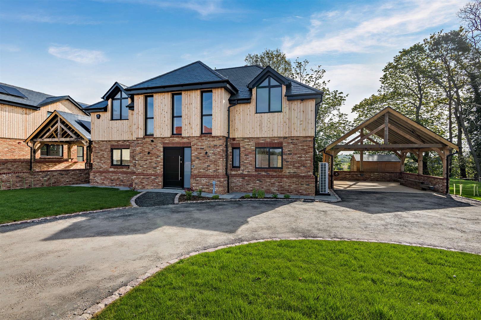 4 bedroom detached new house for sale 0