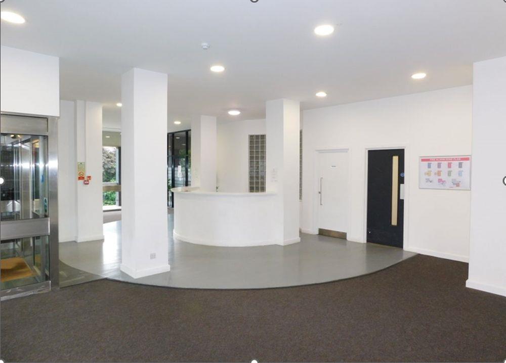 320 Collonnade, Sunbridge Road, Bradford photo 5