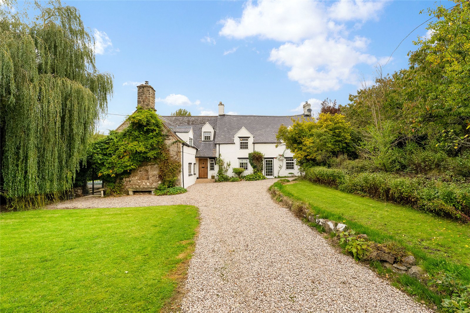 7 bedroom detached house for sale 0