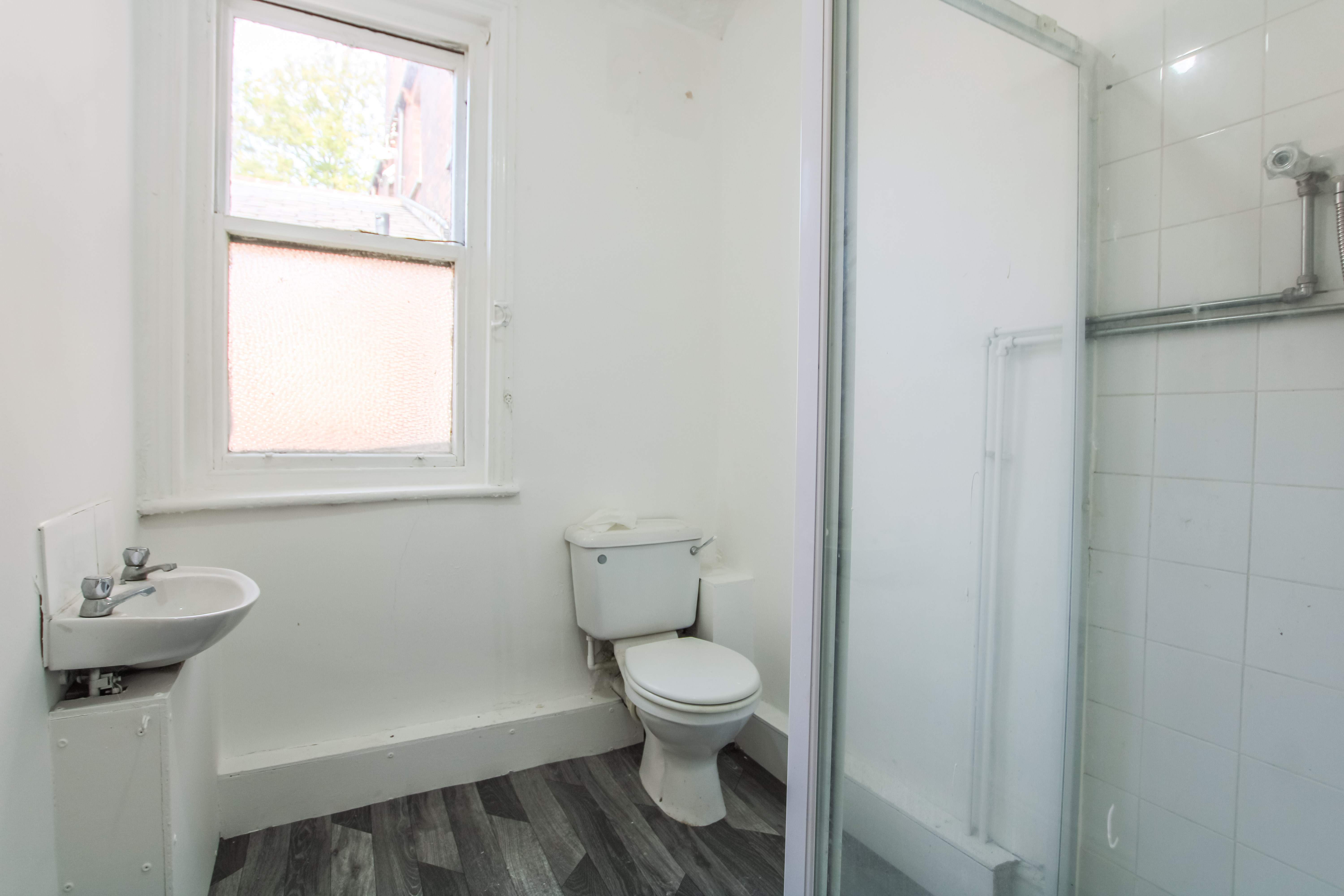 10, Bromwich Street, Bolton photo 4