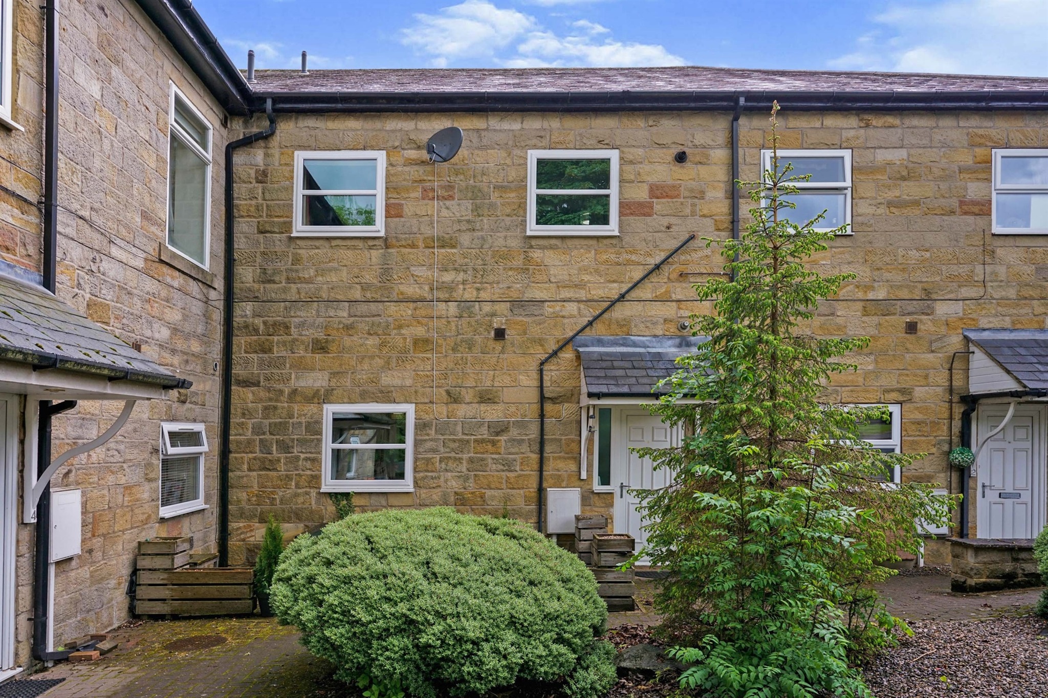 Photos of Windmill Lane, Yeadon, Leeds LS19 61633347 PrimeLocation