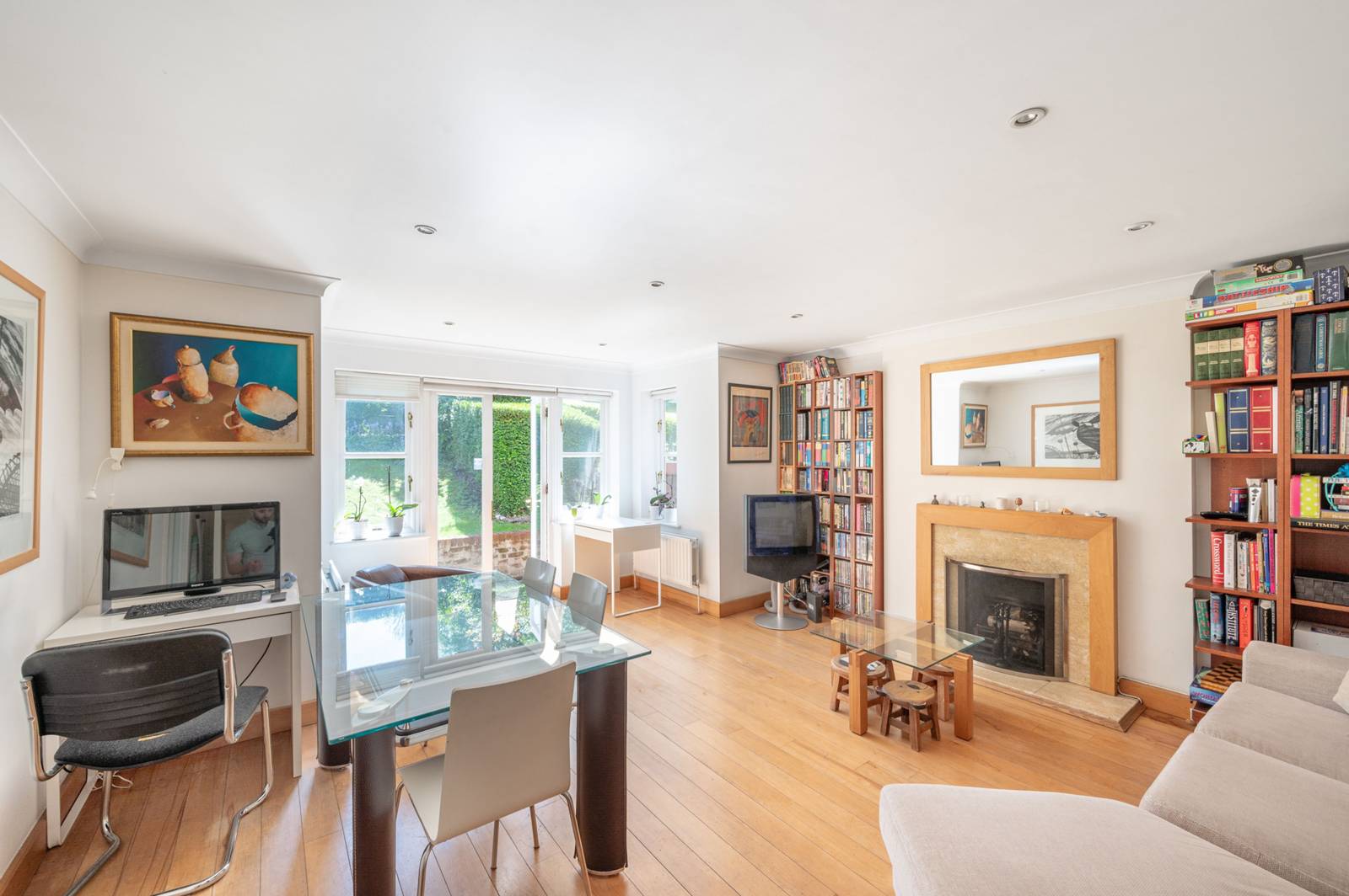 3-bed flat on Platts Lane, Hampstead, £970,000