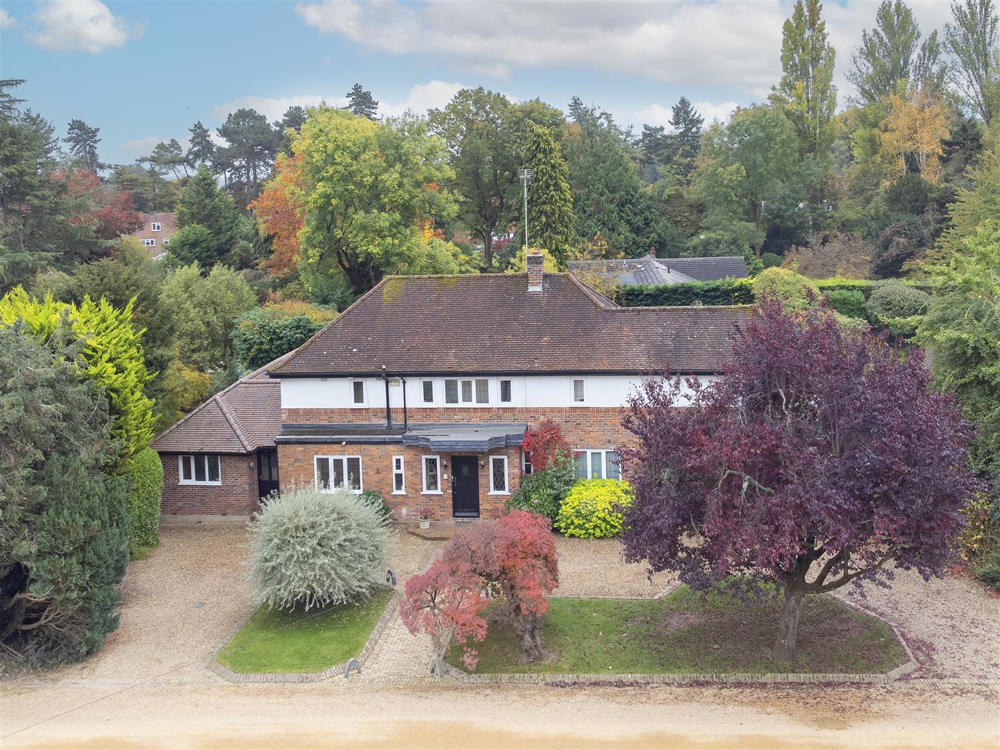 Best Coastal Towns to Buy Property in the UK