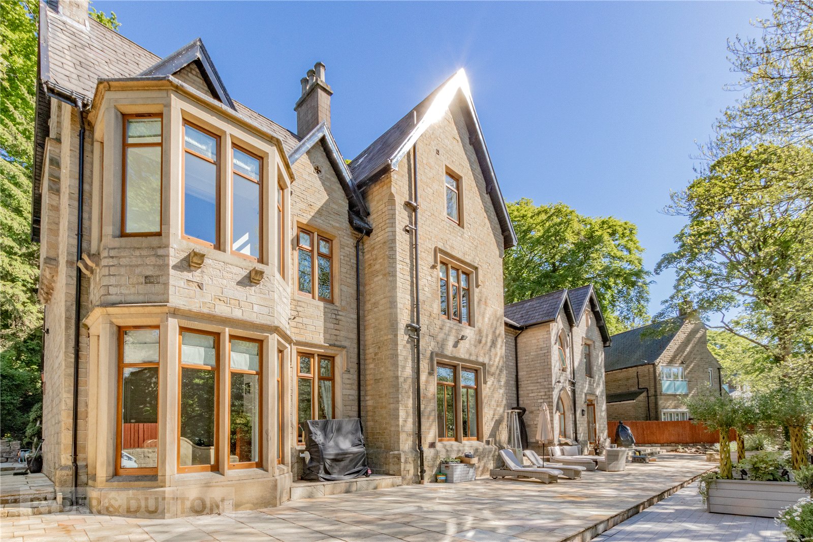 5 bedroom detached new house for sale