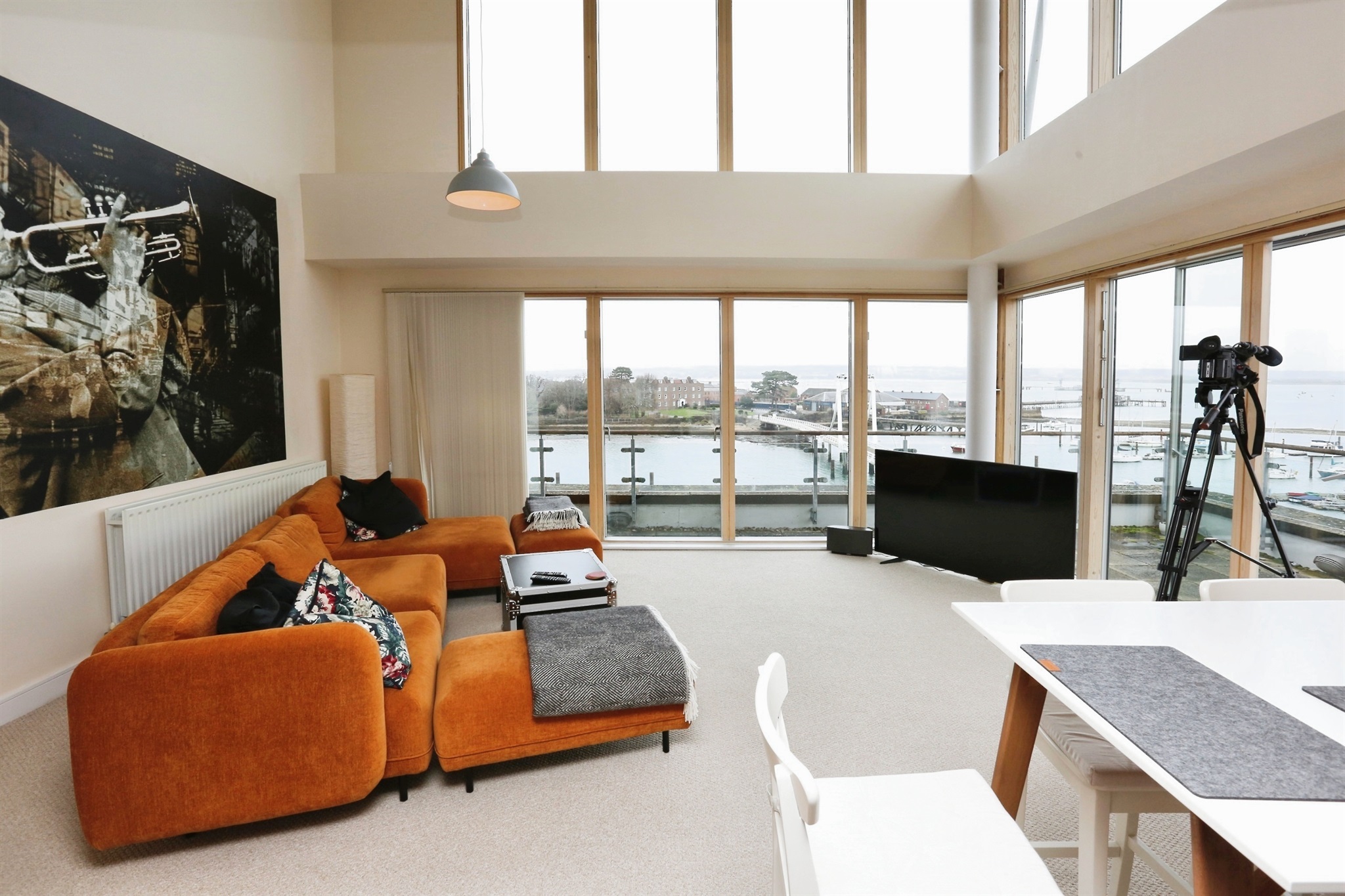 2-bed flat on 24, Regents Place, Gosport, £550,000