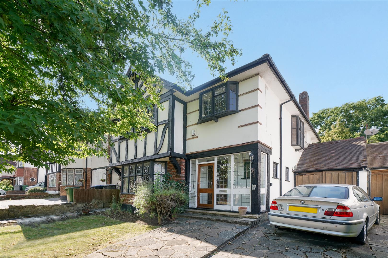 4 bedroom detached house for sale 0