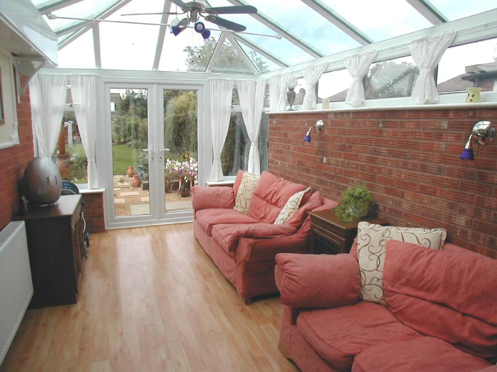 Free property report 8 Southfields Drive, Stanground, Peterborough, PE2