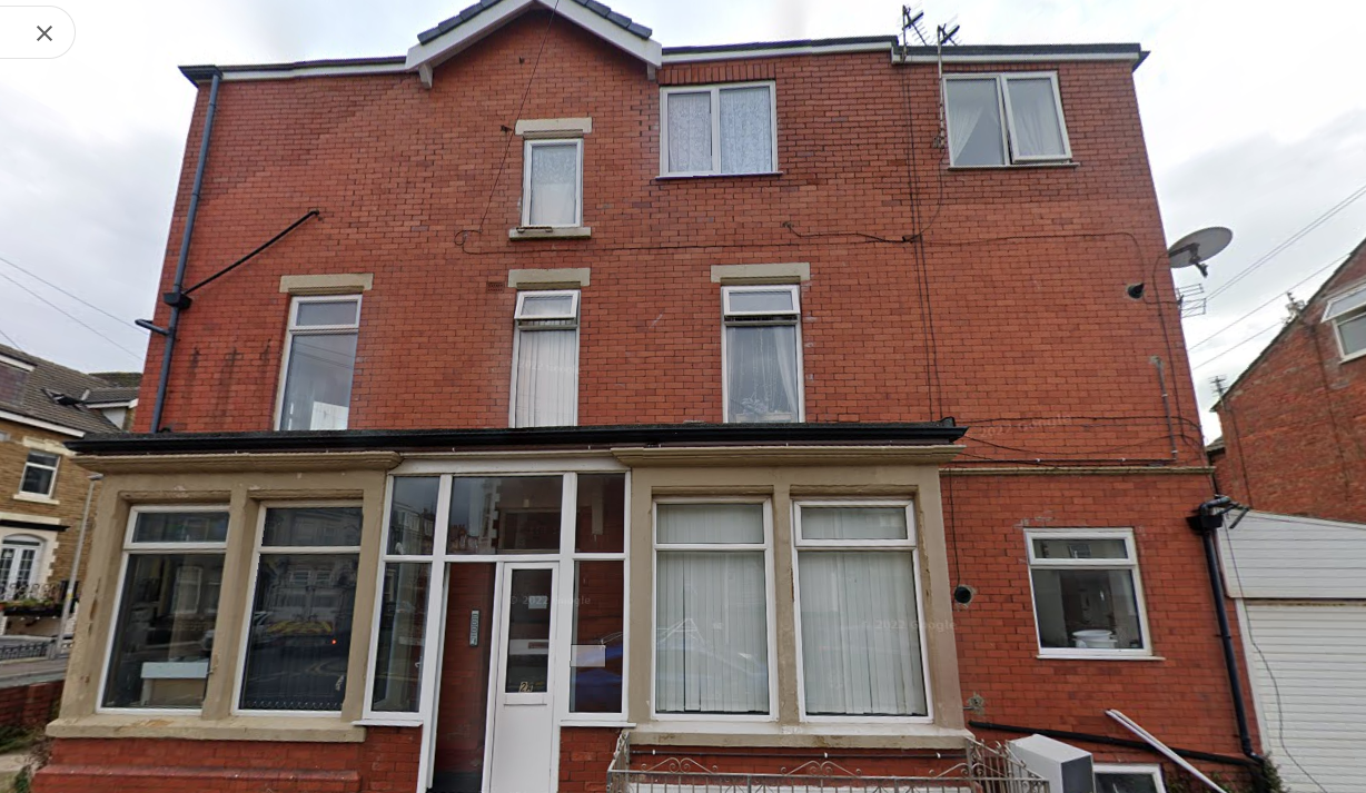 Flat 2, 2a Brighton Avenue, Blackpool photo 2