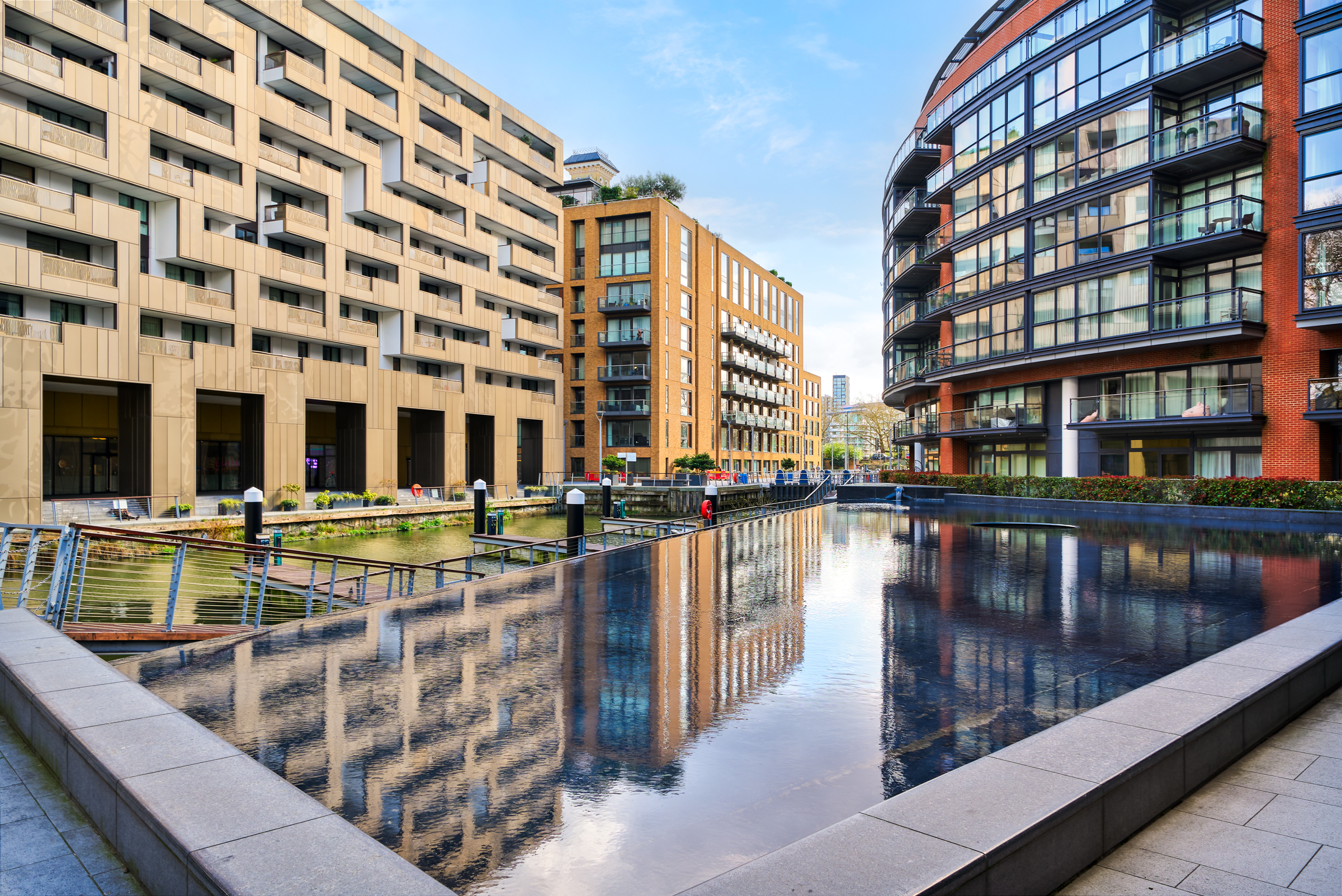2 bedroom flat for sale 0