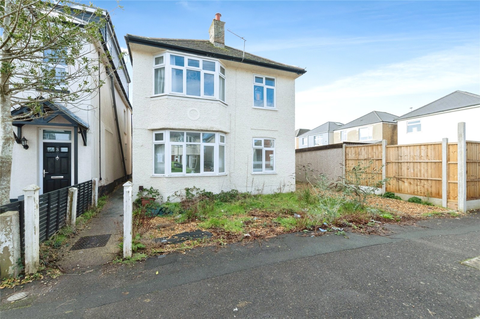 2 bed flat for sale