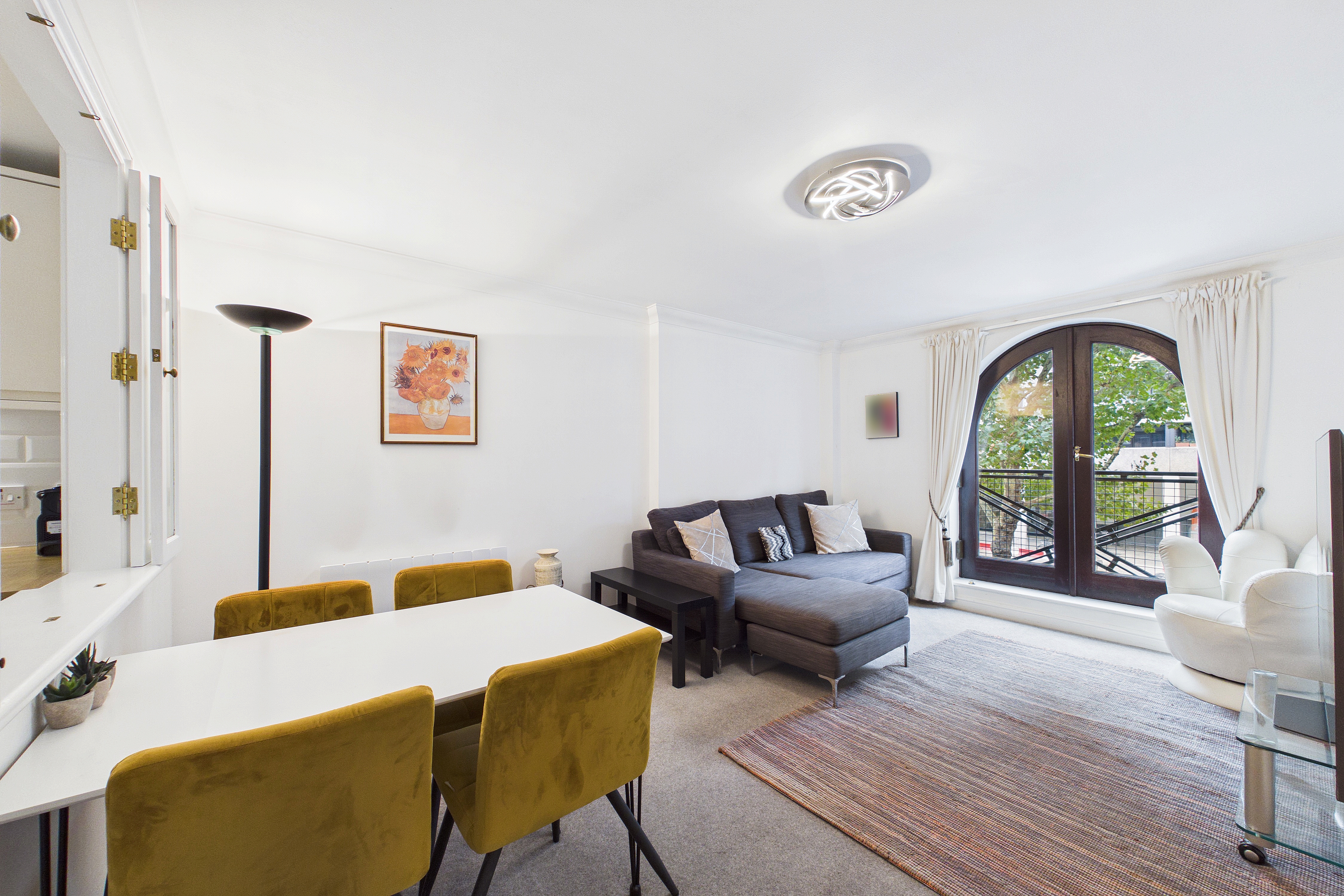 2-bed flat on Flat 5, Lewcos House 57-63, Regency Street, LONDON, £3,500/mo
