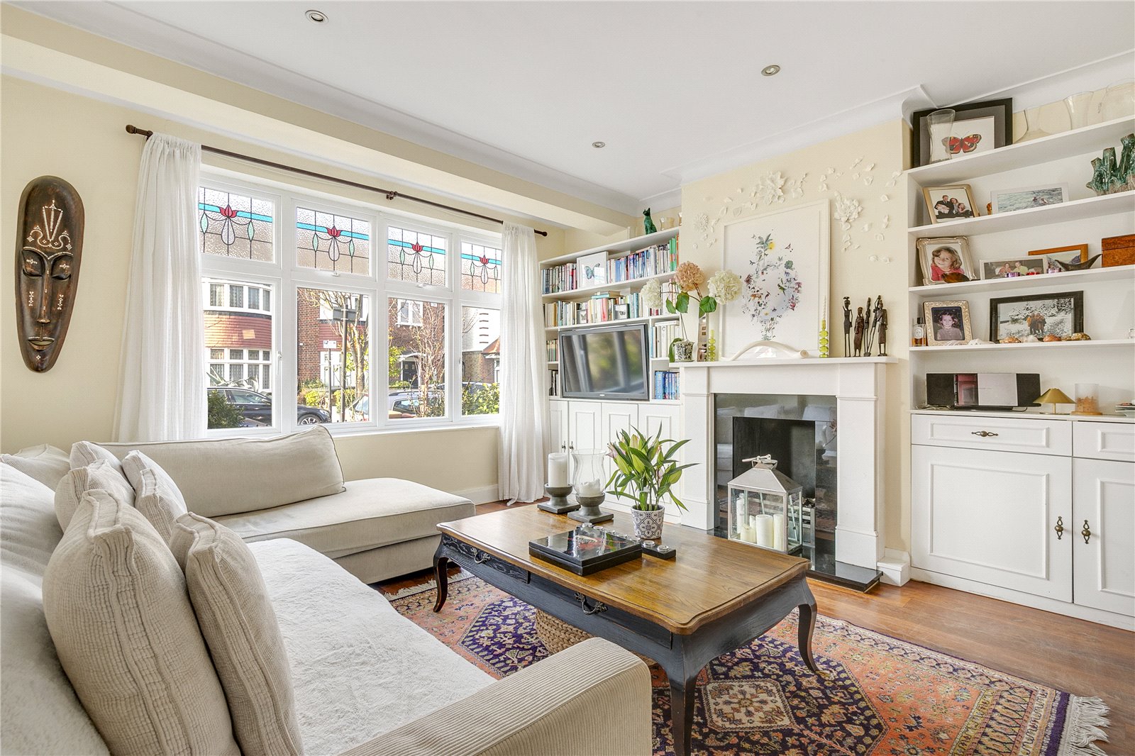 5 bedroom semi-detached house for sale