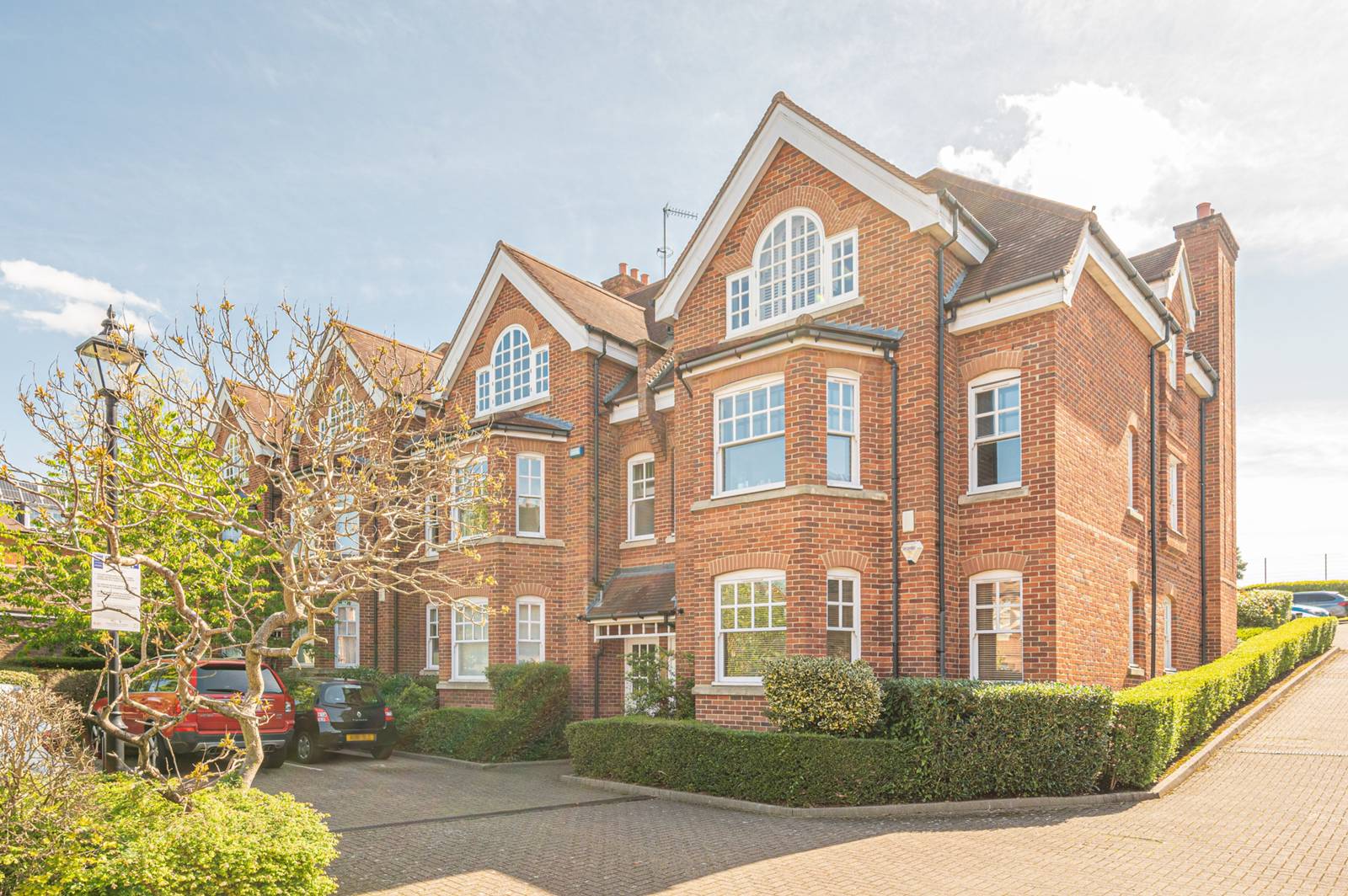 Platts Lane, Hampstead photo 4