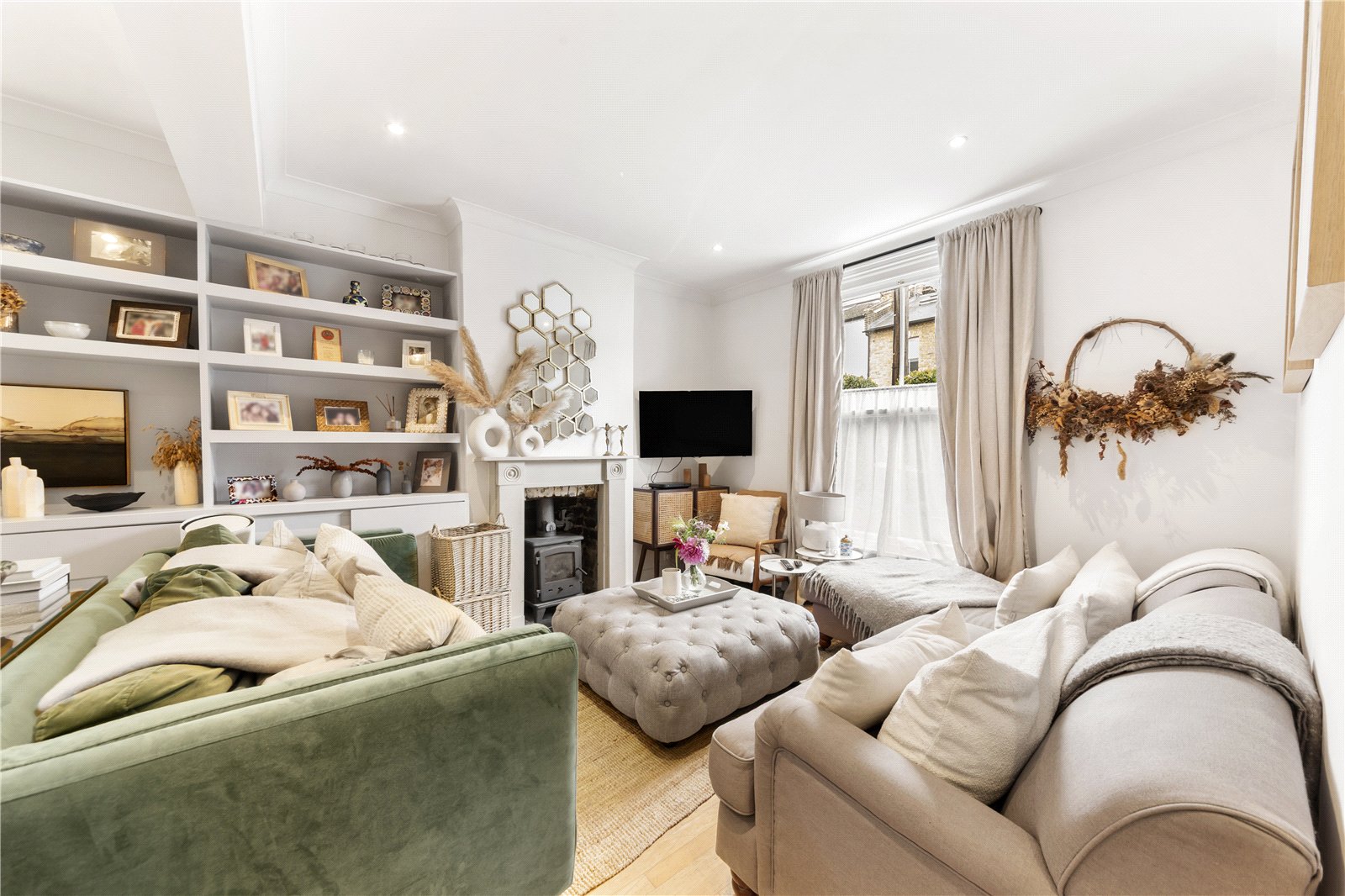 4 bedroom terraced house for sale 0