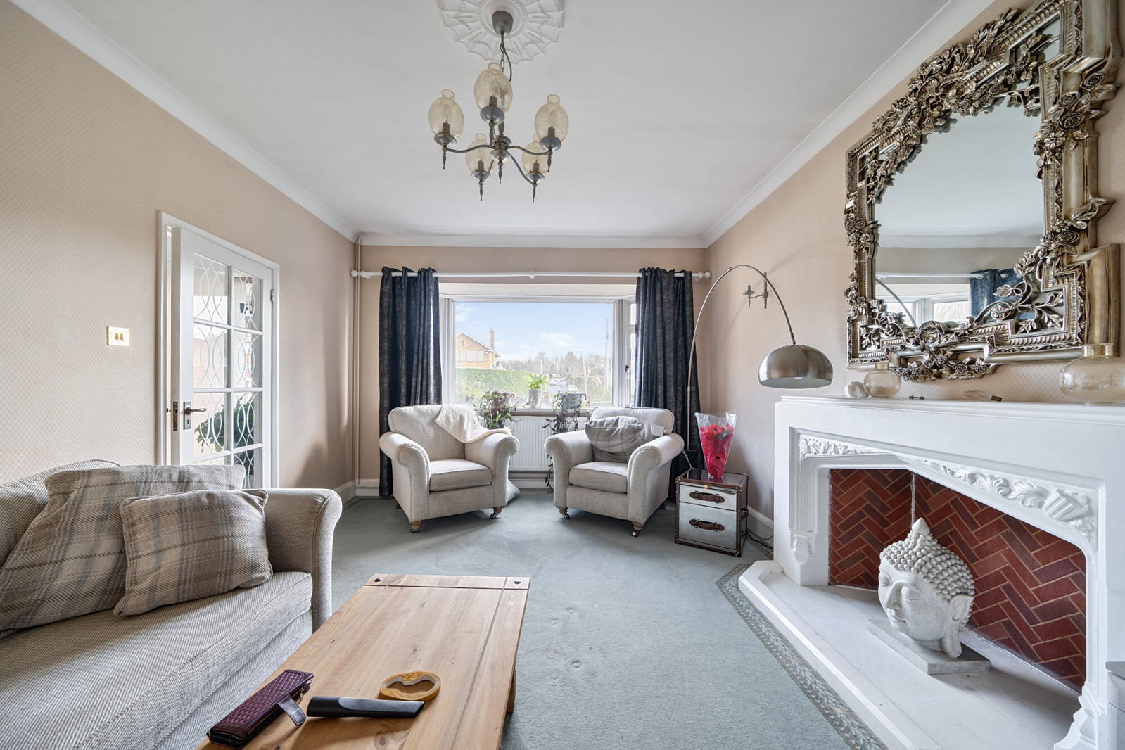 3 bedroom bungalow for sale 0