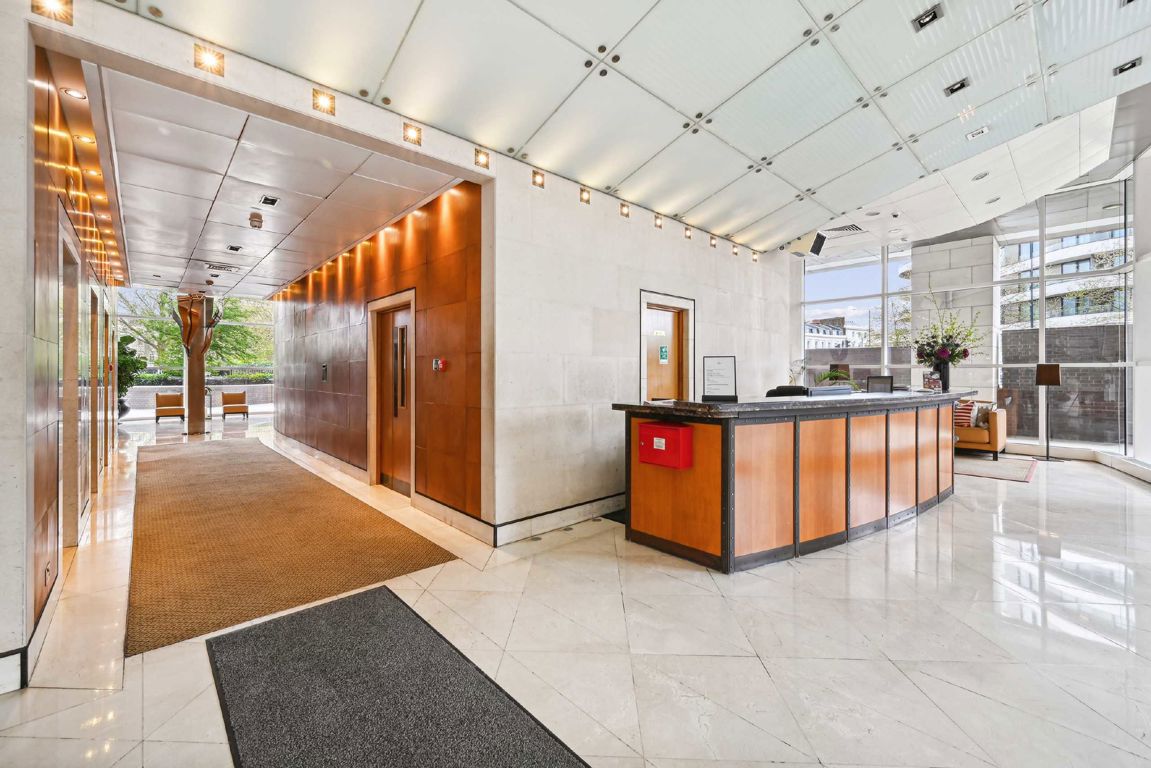 2 bedroom flat for sale 0