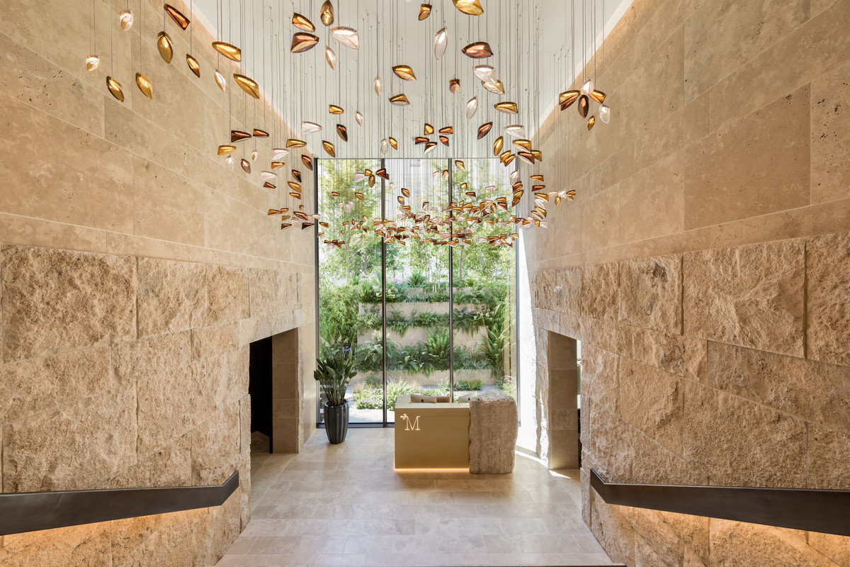 3 bedroom flat for sale 0