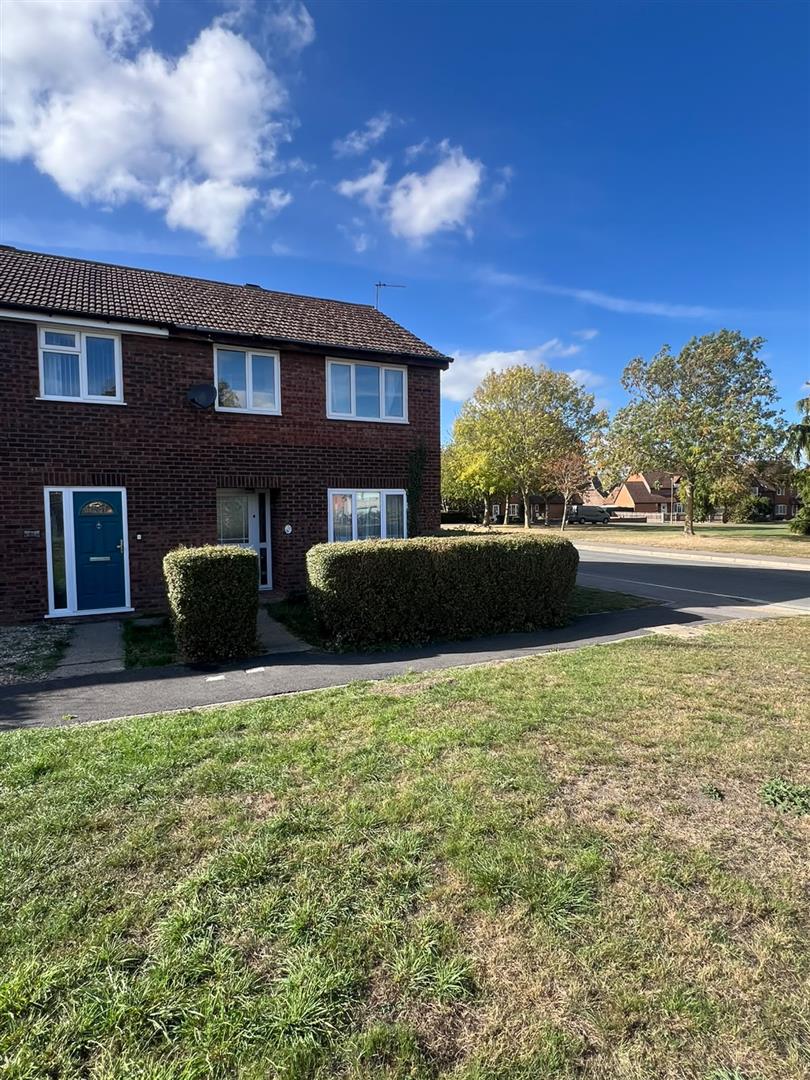 23, Newlands Drive, Wantage photo 4