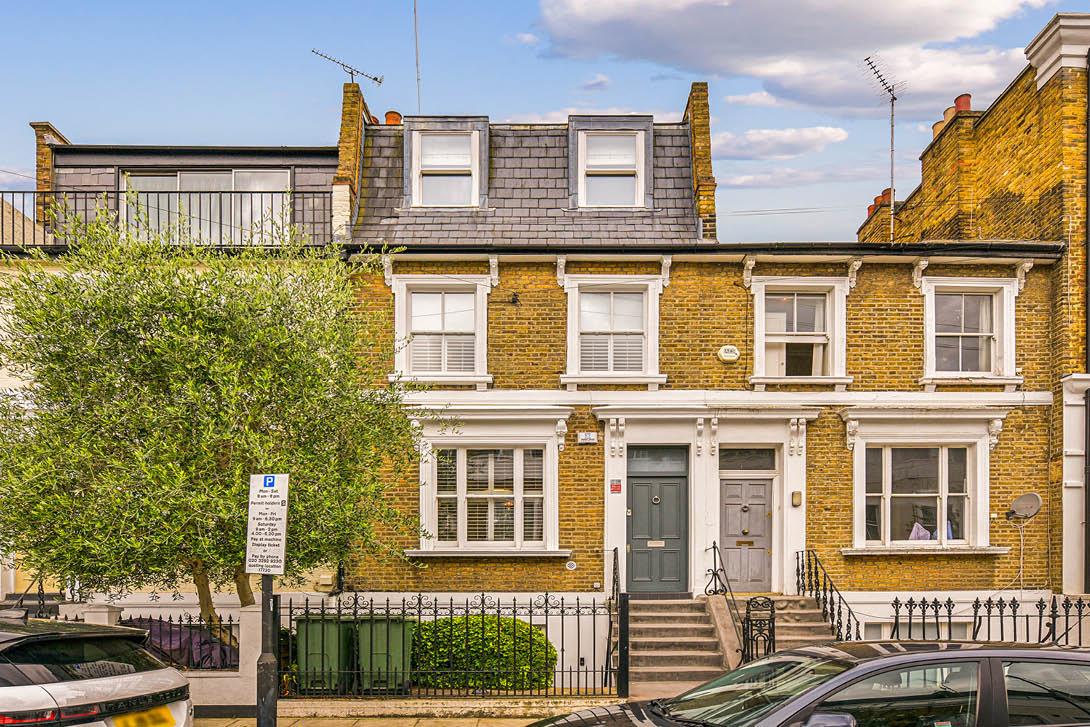 Upper Maisonette, 46, Waterford Road, London photo 2