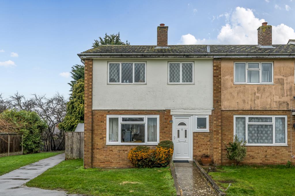 3-bed house on 41 WOODPIECE ROAD, Upper Arncott, Bicester, £275,000