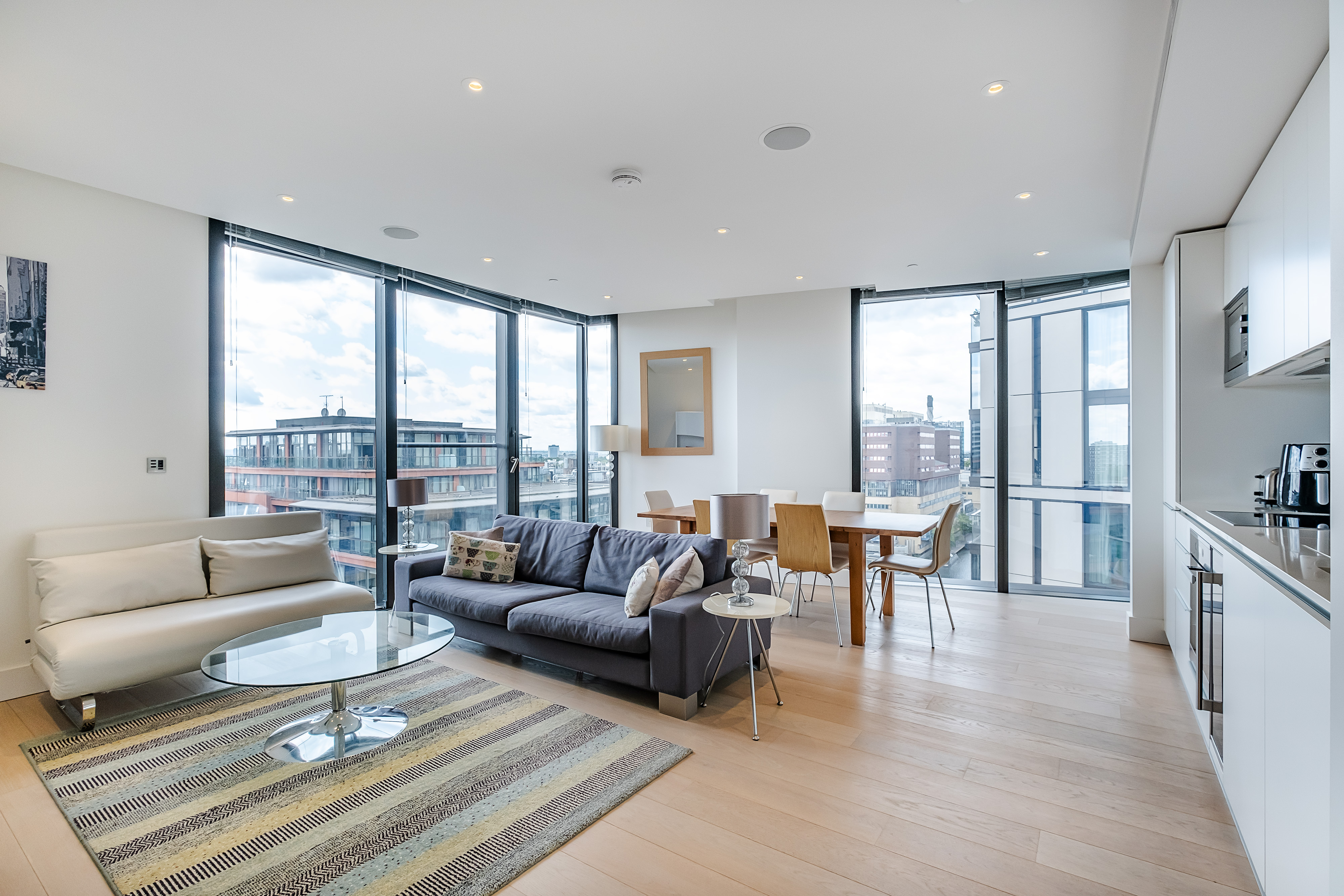 2 bedroom flat for sale 0