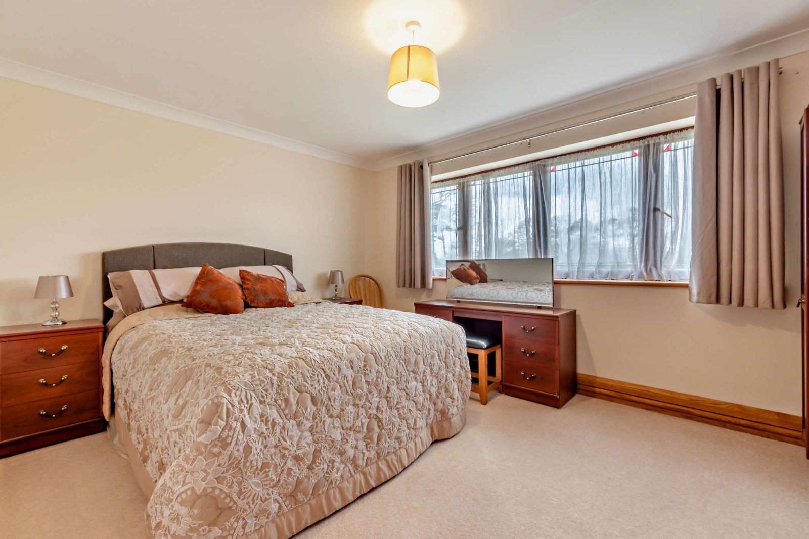 Photos of Reading Room Lane, Curdridge, Southampton SO32 67044518