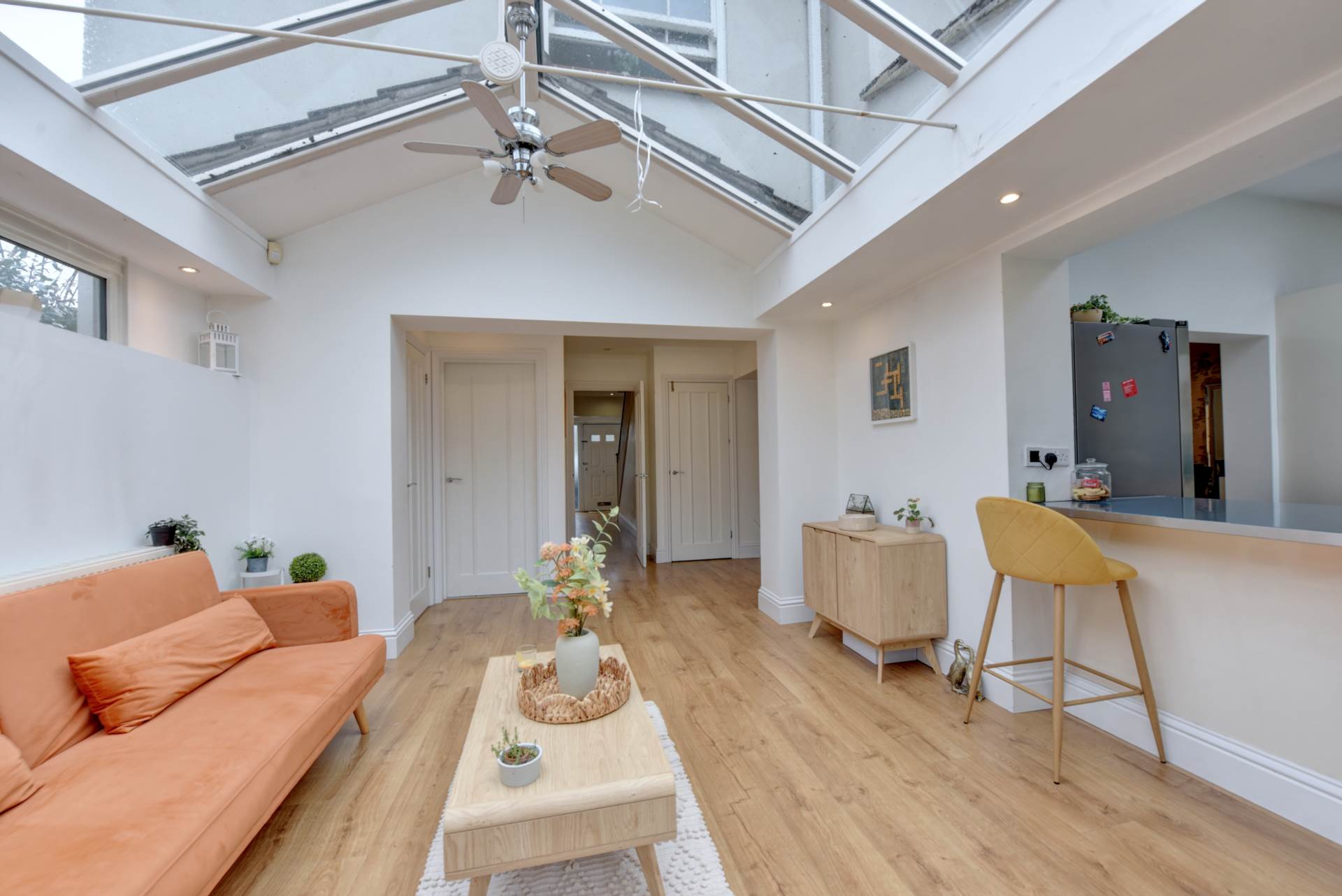 4 bedroom end terrace house for sale 0