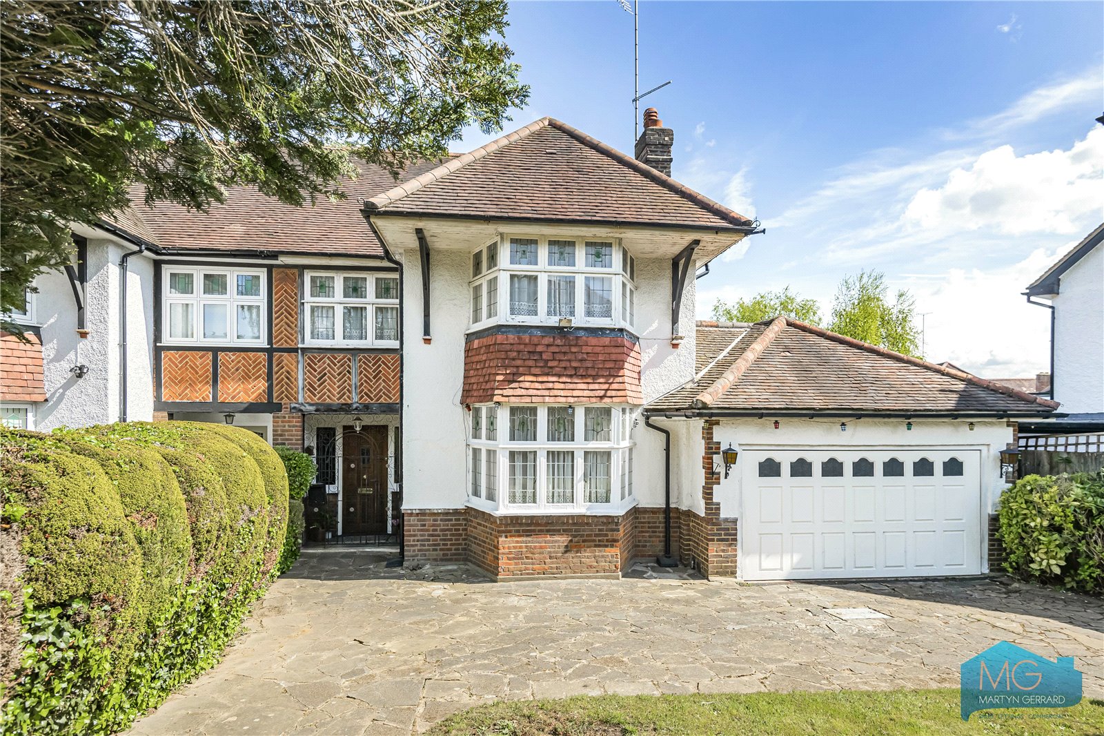 3 bedroom semi-detached house for sale 0