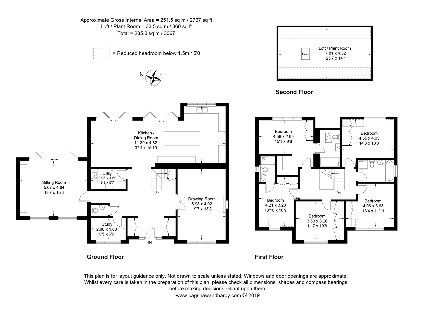 4 Bedrooms Detached house for sale in Chobham, Woking, Surrey GU24