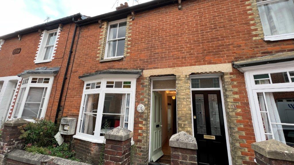 31 (2), St Peters Lane, Kent photo 2