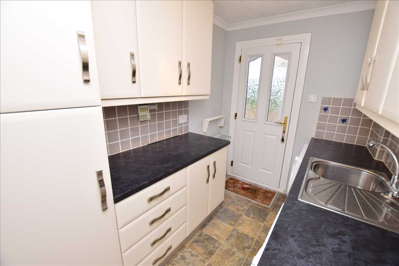 Photos of Heather Row, Carluke ML8 62529471 PrimeLocation