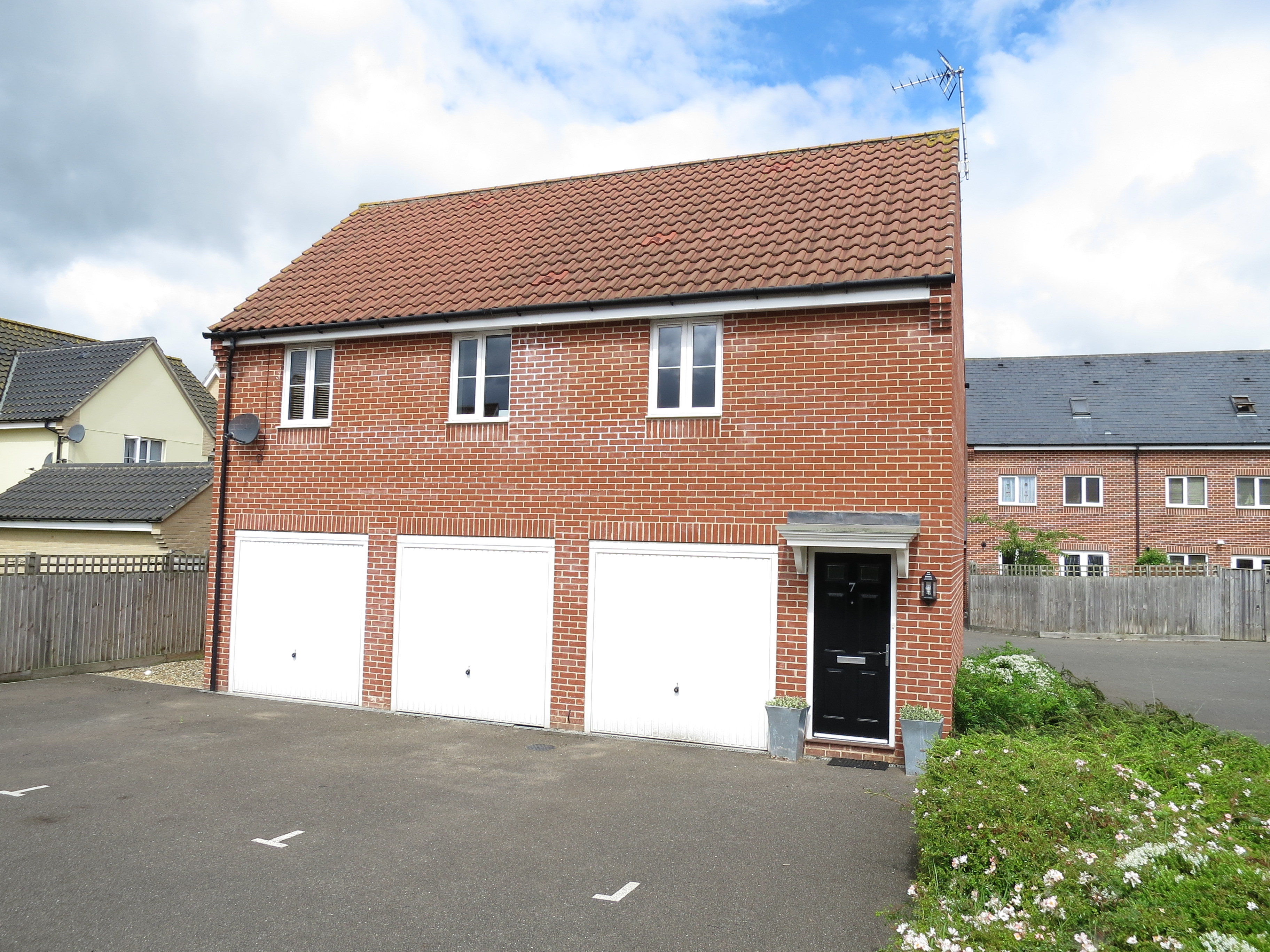 7, Privet Way, Bury St Edmunds photo 2