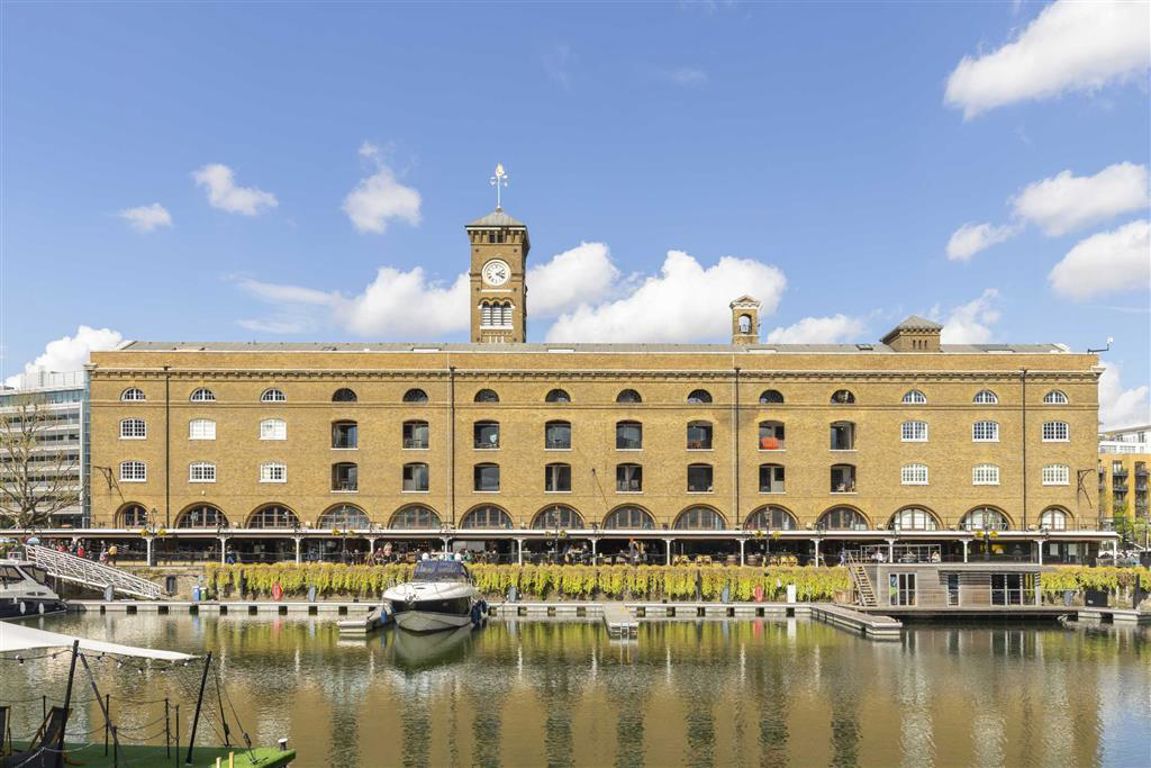 4 bedroom flat for sale 0