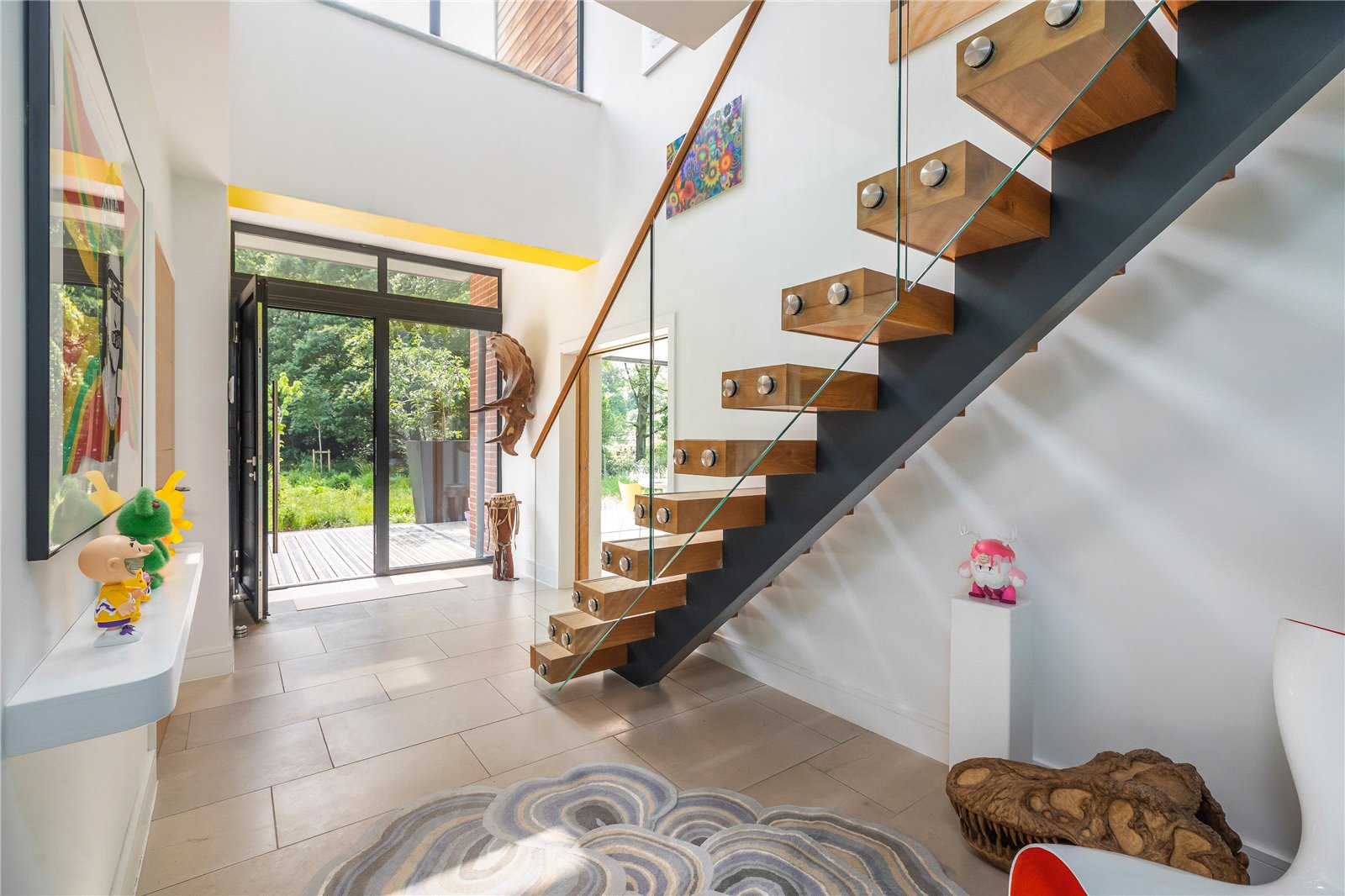 5 bedroom detached house for sale 0