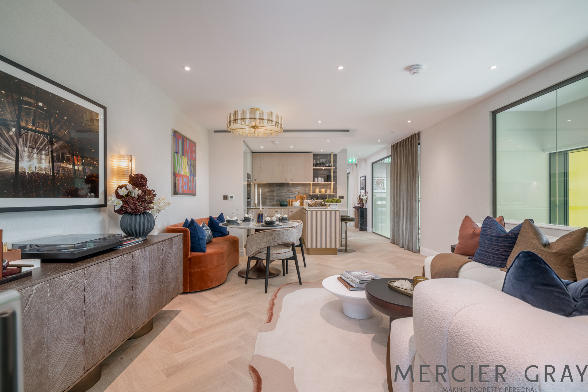 2 bedroom flat for sale 0
