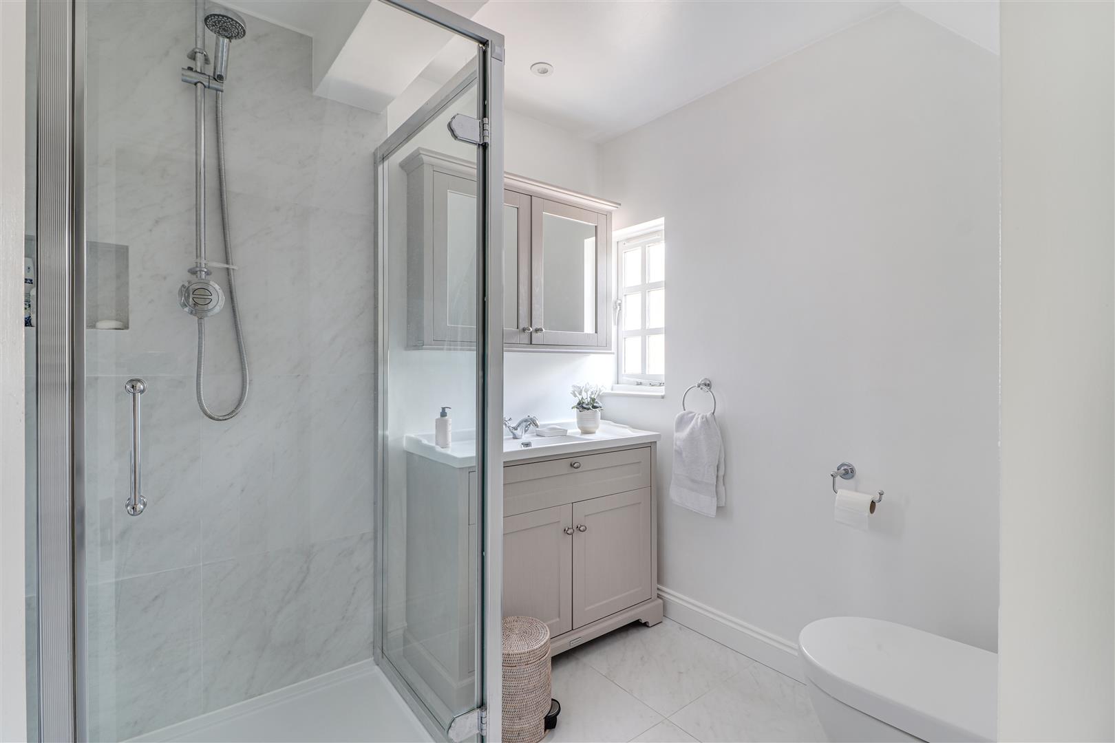 Photos of Saxon Hill, Quebec Avenue, Westerham TN16 65004380