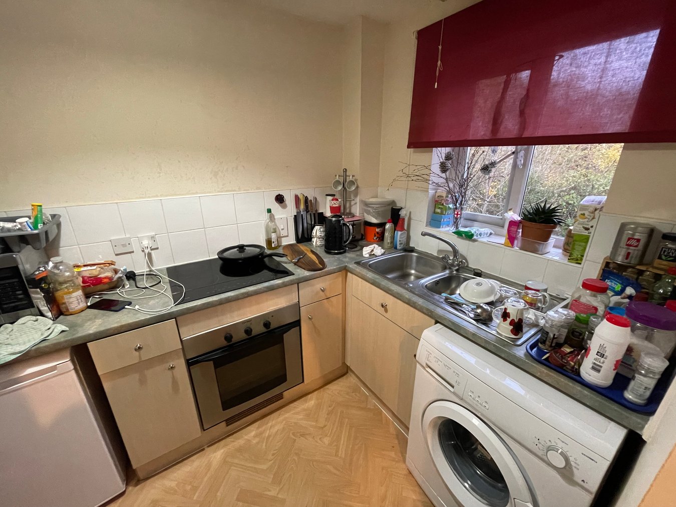 28, Grayling Walk, Wwdnesfield photo 3