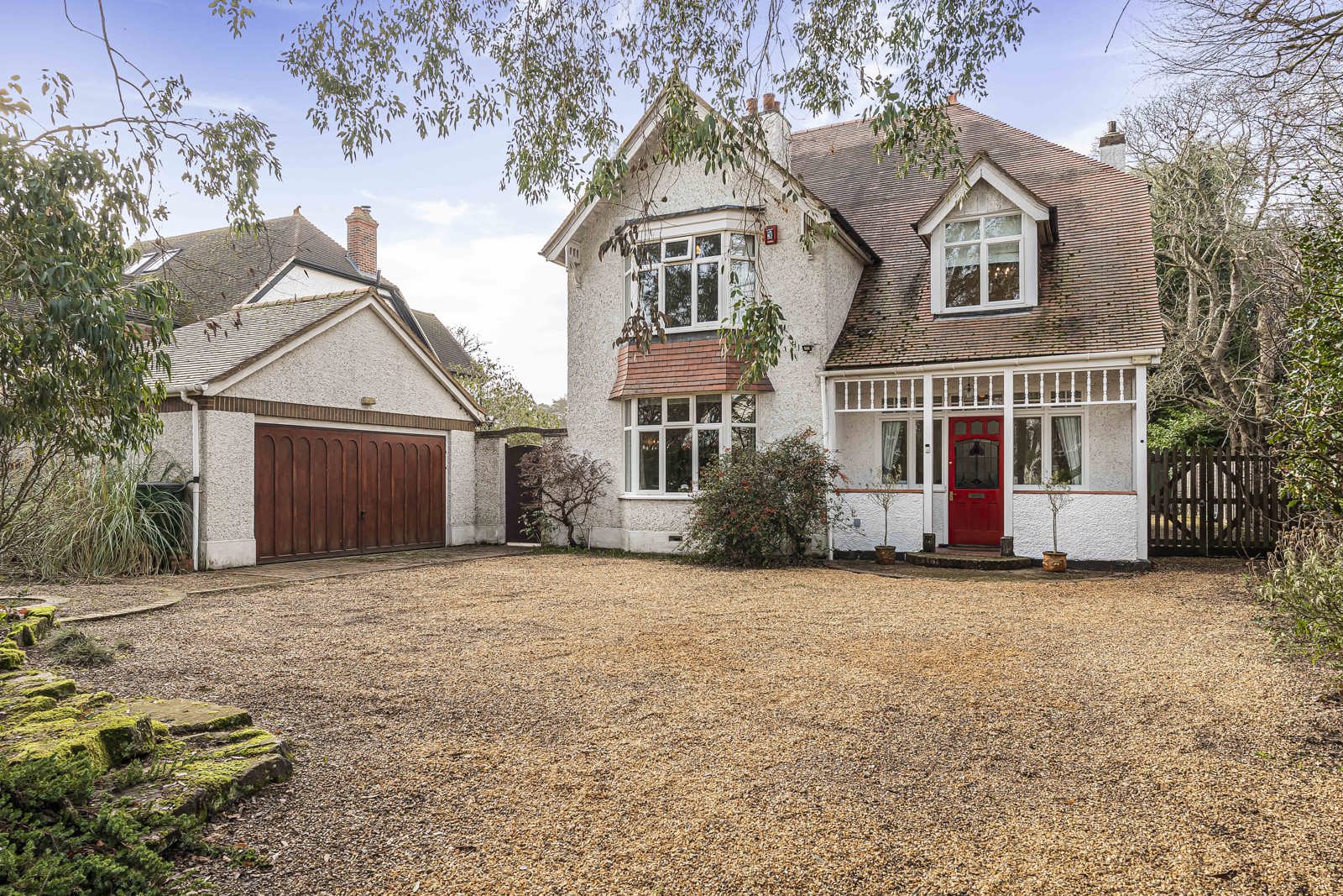 4 bedroom detached house for sale - Million Plus.com The Luxury Marketplace