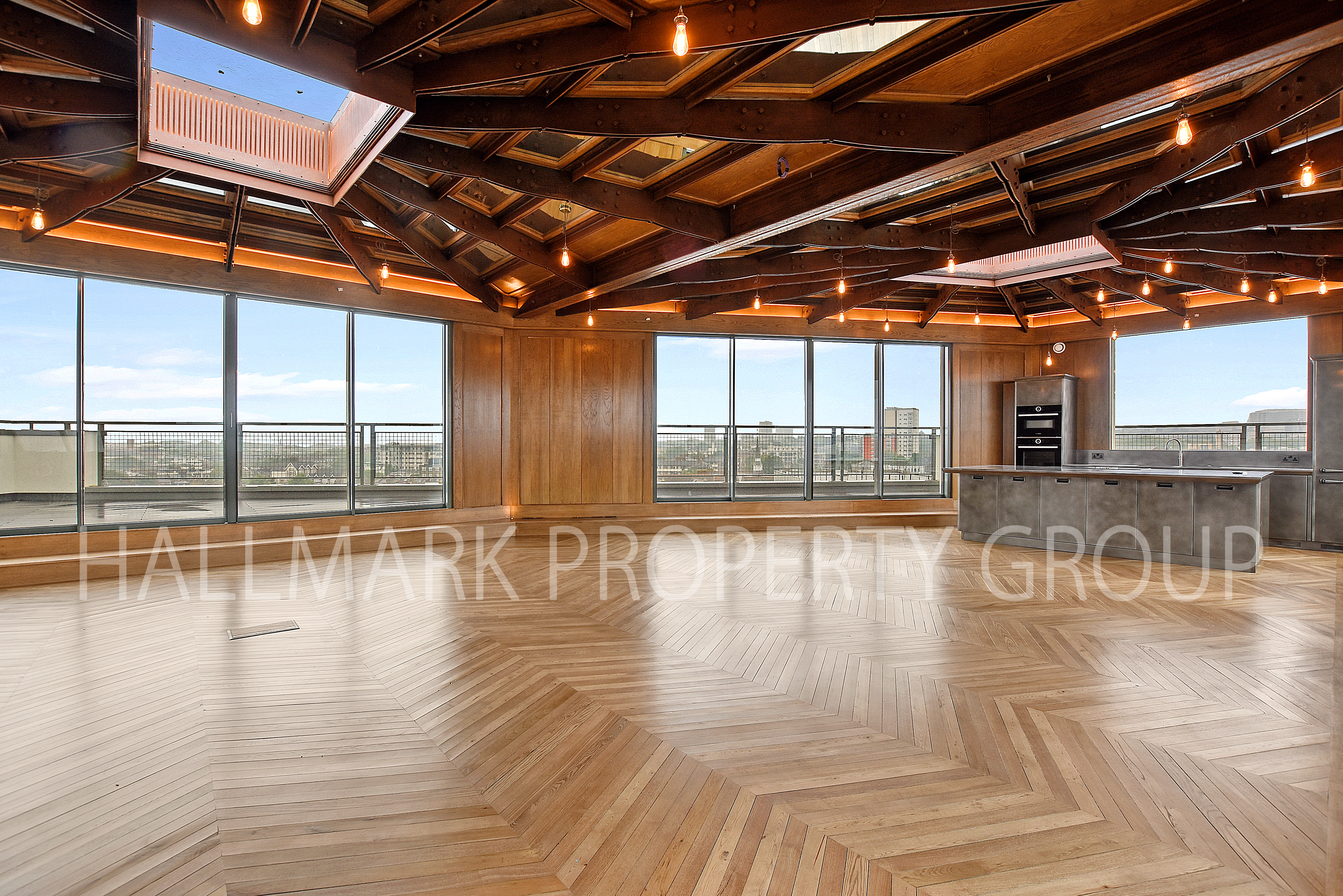 4 bedroom triplex for sale 0