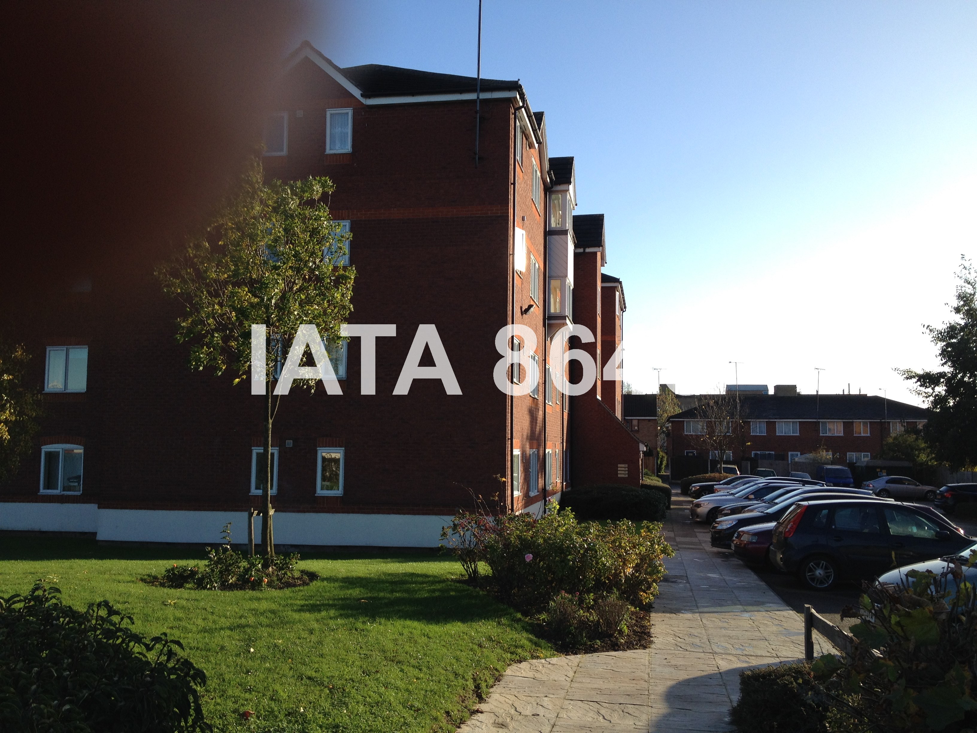 2 Bedrooms Flat to rent in Harlinger Street, London SE18