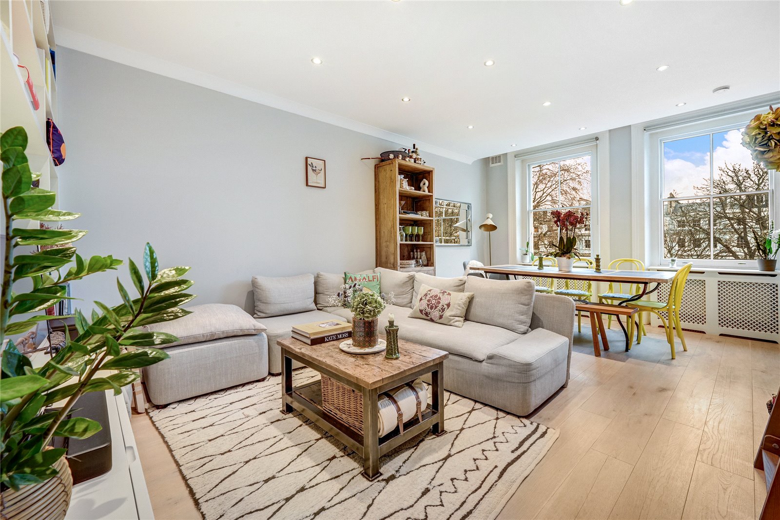 2 bedroom flat for sale 0